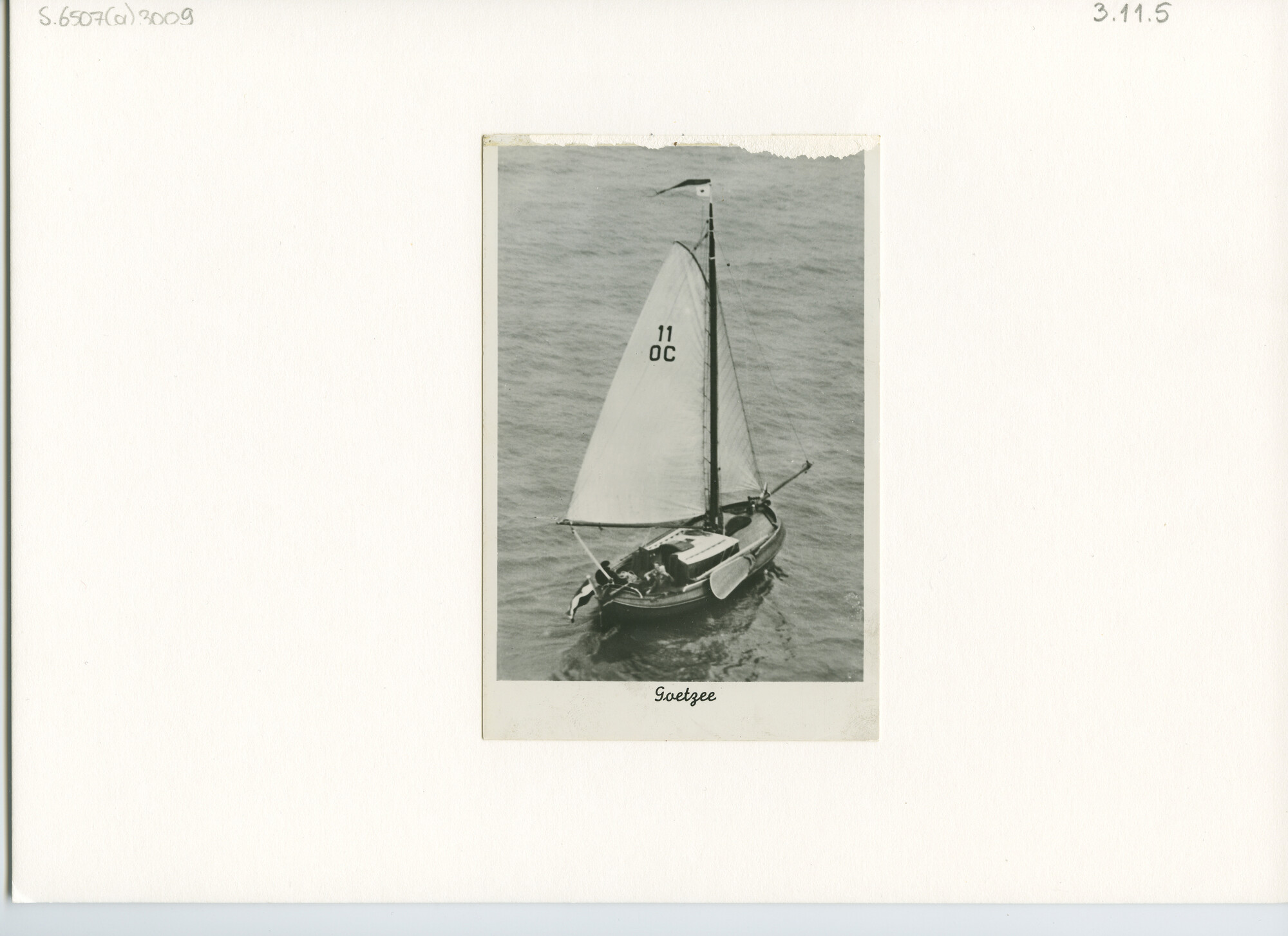S.6507(01)3009; Foto van een bovenaanzicht op de Vollenhovense bol Goetzee, 11 OC; foto