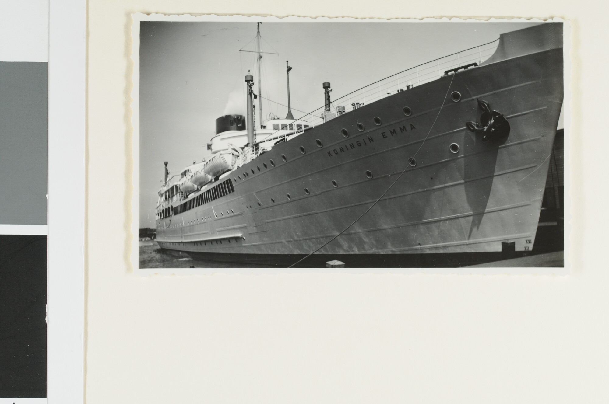 S.4380(04)582; De veerboot Koningin Emma van de Stoomvaart Maatschappiuj Zeeland [...]; foto