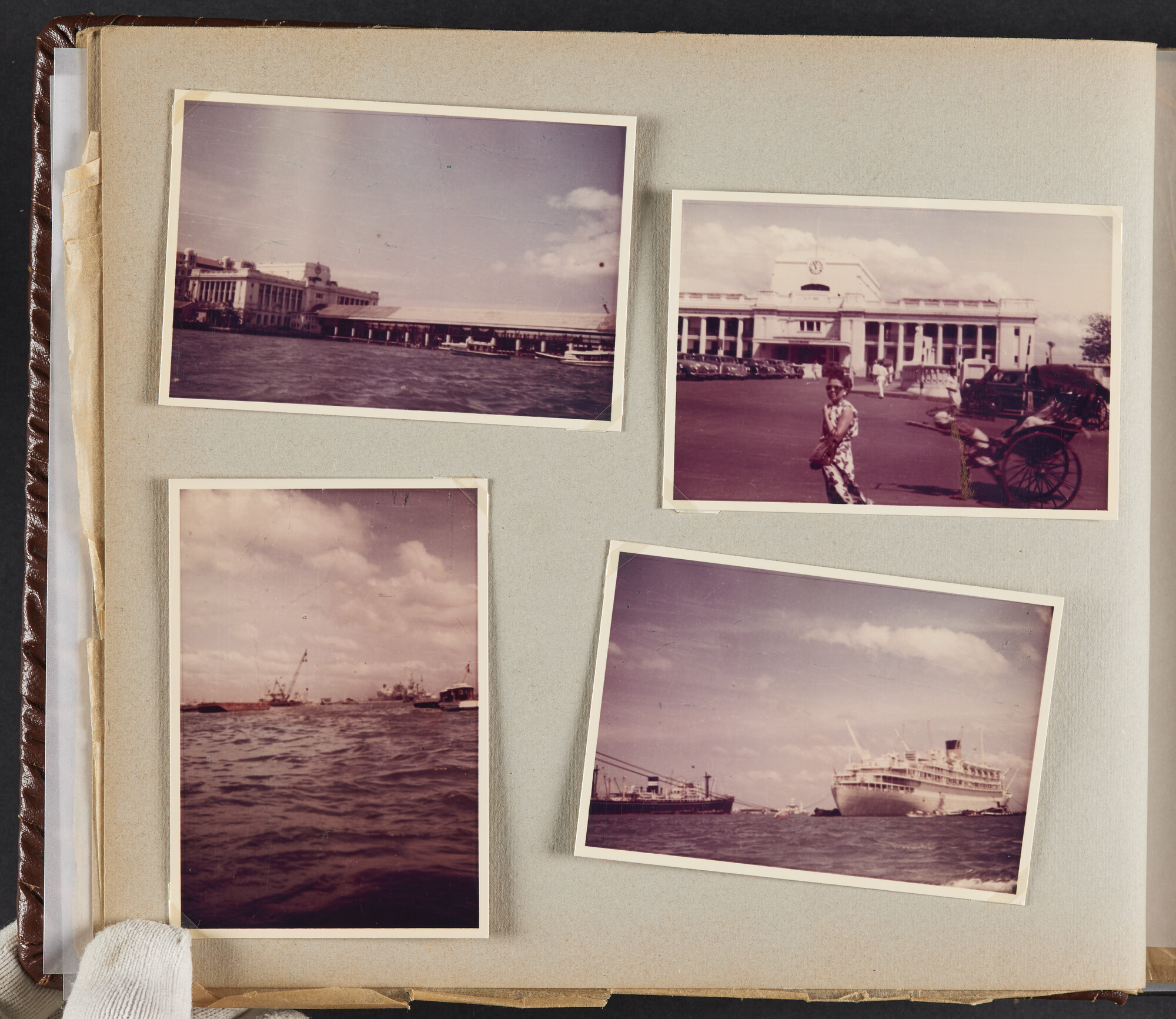 2019.0671; Fotoalbum van het echtpaar Jan van der Meer Mohr en Johanna van der Meer Mohr-van Ruler van hun reis op ms. Oranje van Tandjong Priok naar Amsterdam tussen 18 december 1953 en 7 januari 1954; fotoalbum