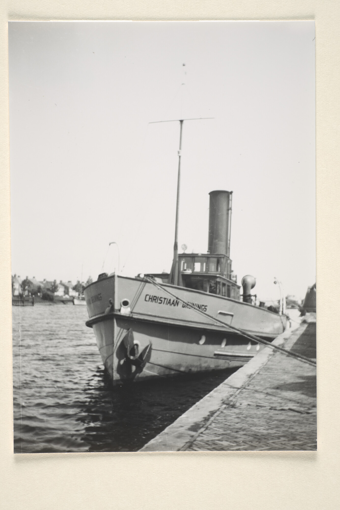 1996.3431; Het stoomschip Christiaan Brunings, varende voor Rijkswaterstaat als [...]; foto