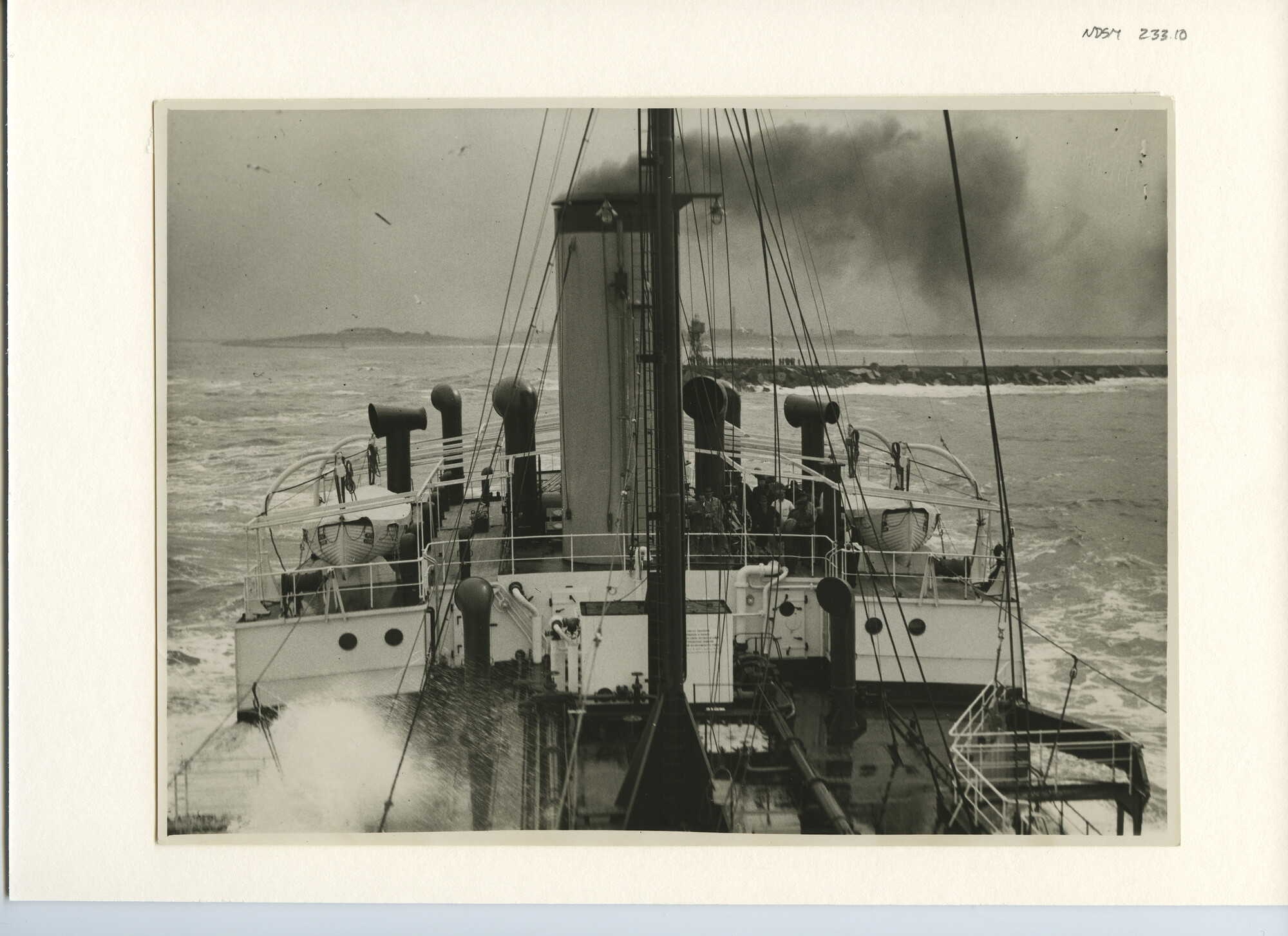 S.5444(1142)03; Foto van de tanker ss. Rita van de Curaçaosche Scheepvaart Maatschappij; foto