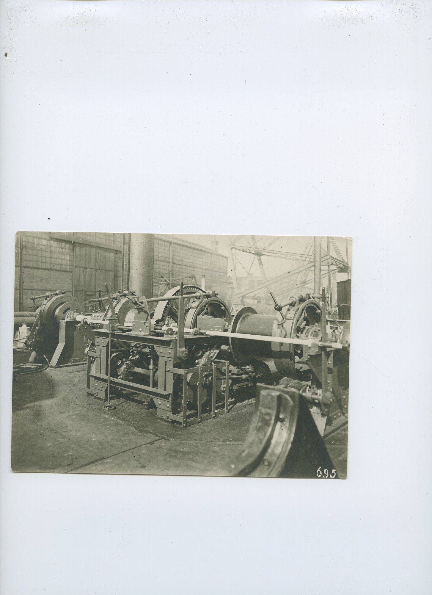 S.6386(114)0023; Foto van lieren van kraanponton, Maatschappij Uitvoering Zuiderzeewerken (M.U.Z.); foto