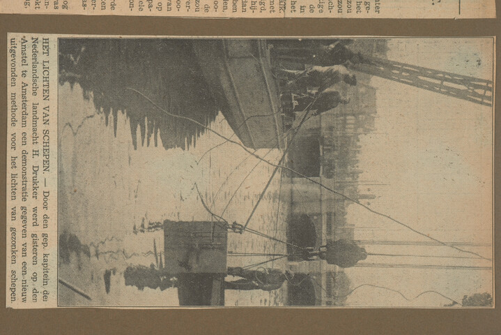 2001.1755; Omslag met vele foto's en knipsels van meest bergingsactiviteiten door Reederij v/h Gebroeders Goedkoop te Amsterdam in de periode 1929 / 1949; omslag