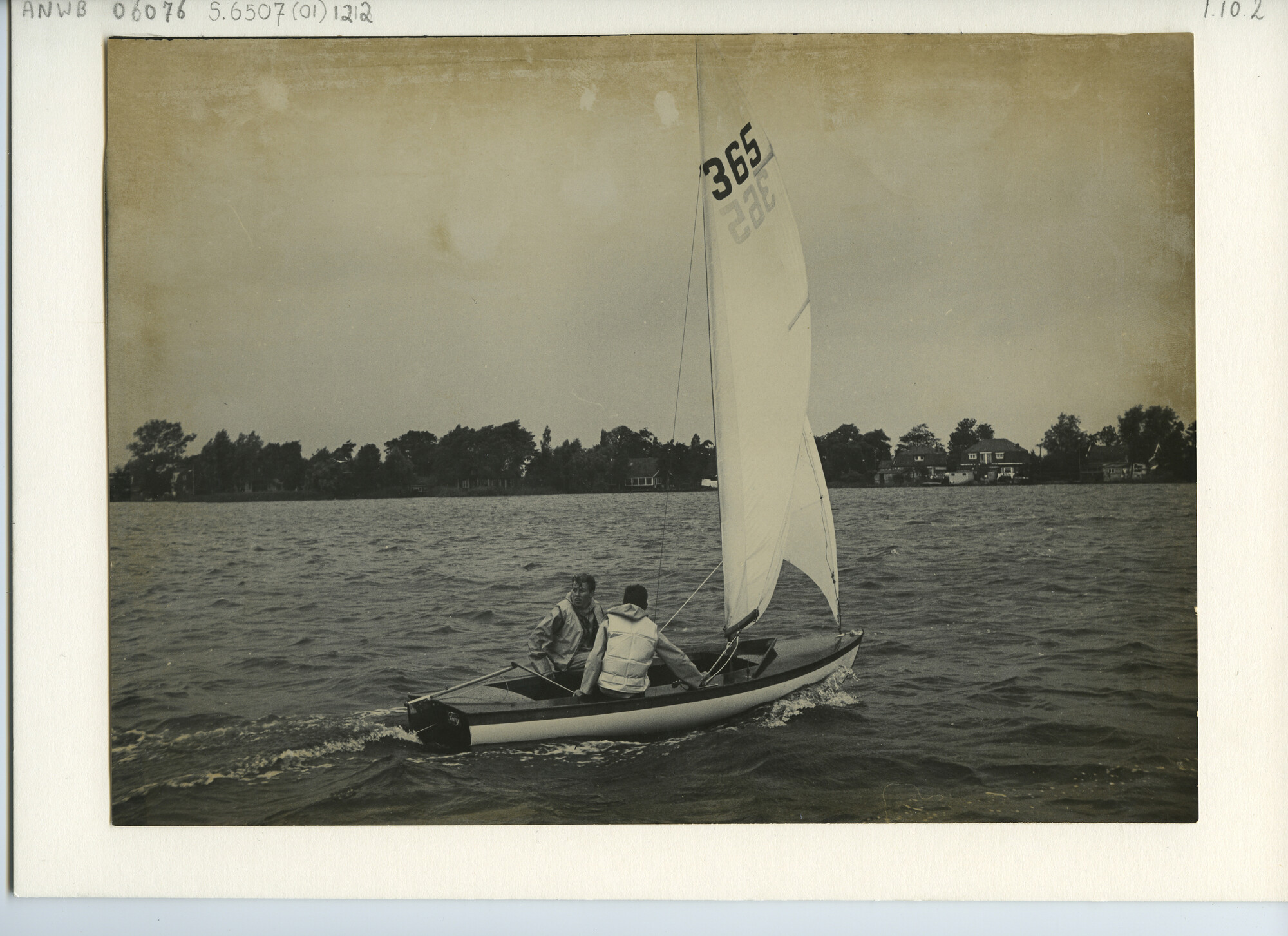 S.6507(01)1212; Foto E. Wissink en R. Smit, winnaar nationale jeugdklasse wedstrijd 1966 Reeuwijk; foto