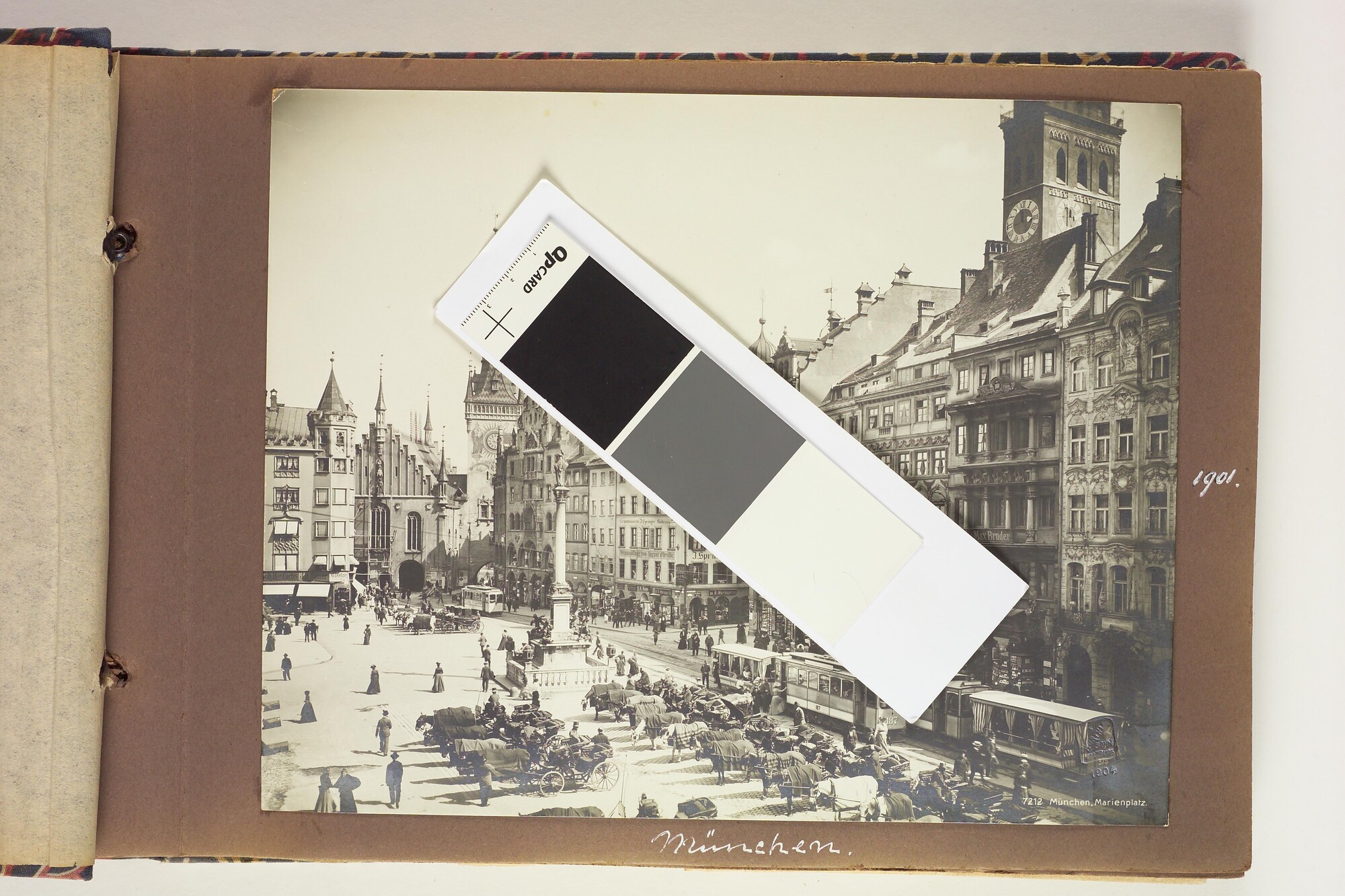 S.5679(01); Album van C.R. van Blijenburgh met foto's gemaakt tijdens reizen tussen 1901; fotoalbum