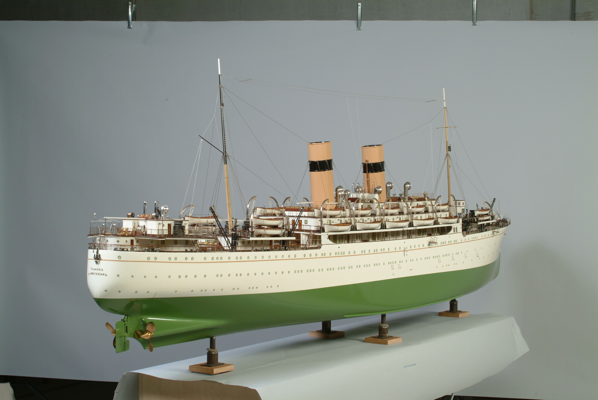 S.4599; Model van het ss. Flandria; scheepsmodel