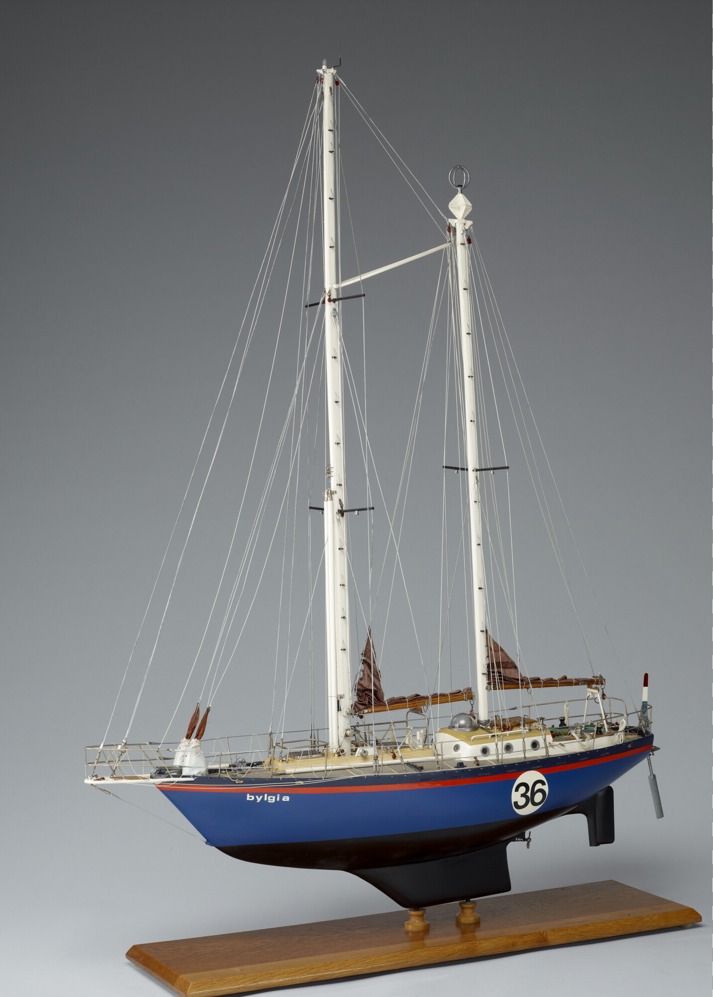 A.5134; Model van het zeezeiljacht Bylgia; scheepsmodel