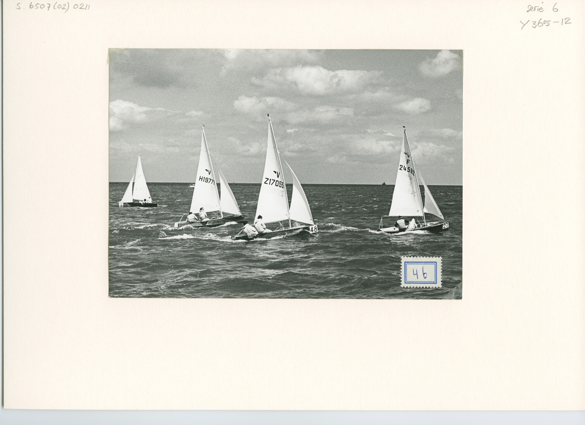 S.6507(02)0211.02; Zwart-wit foto van het Wereldkampioenschap Vaurien 1970 voor Medemblik; foto