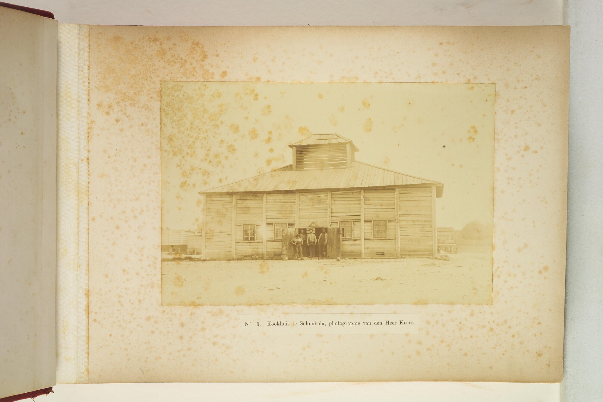 A.0345(06); Album met foto's van de Zesde Noordpoolexpeditie van de Willem Barents in 1883; fotoalbum