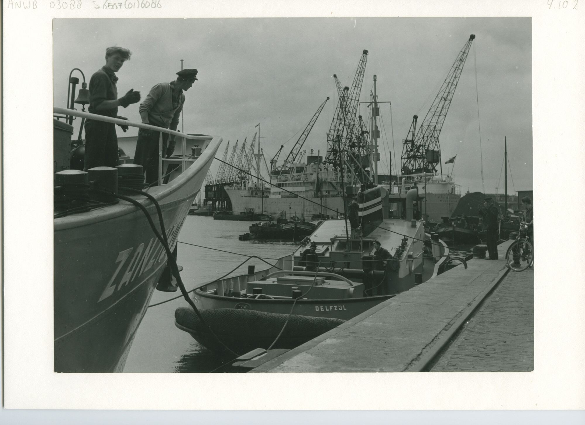 S.6507(01)6086; Foto van een haven; foto