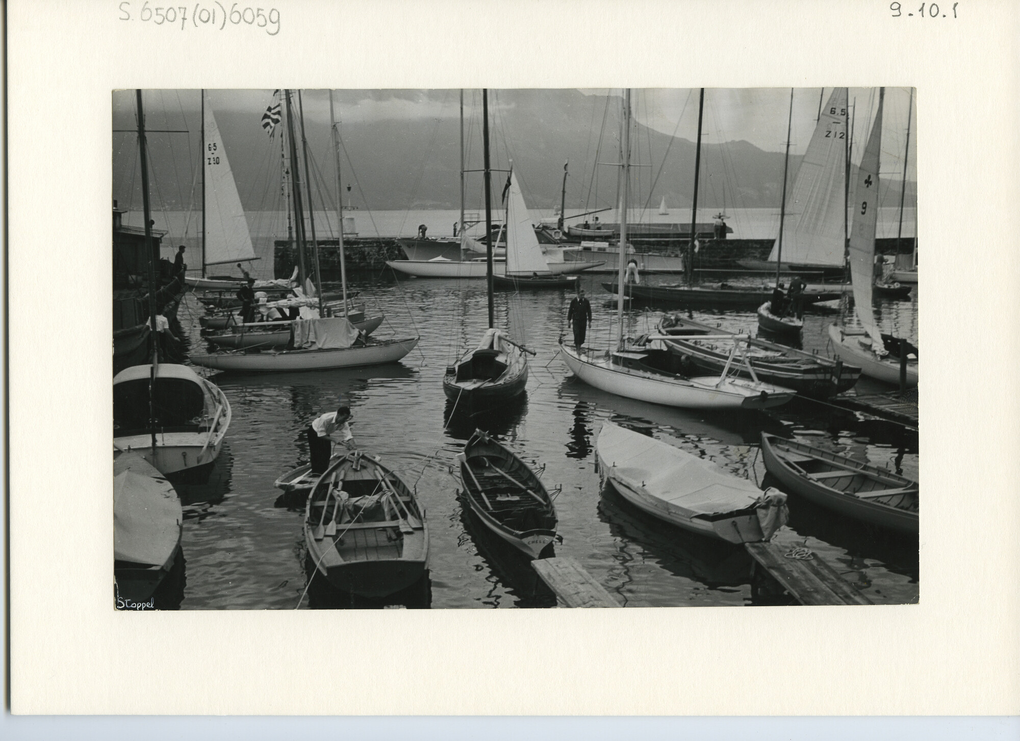 S.6507(01)6059; Foto van haven bij Meer van GenÃ¨ve; foto