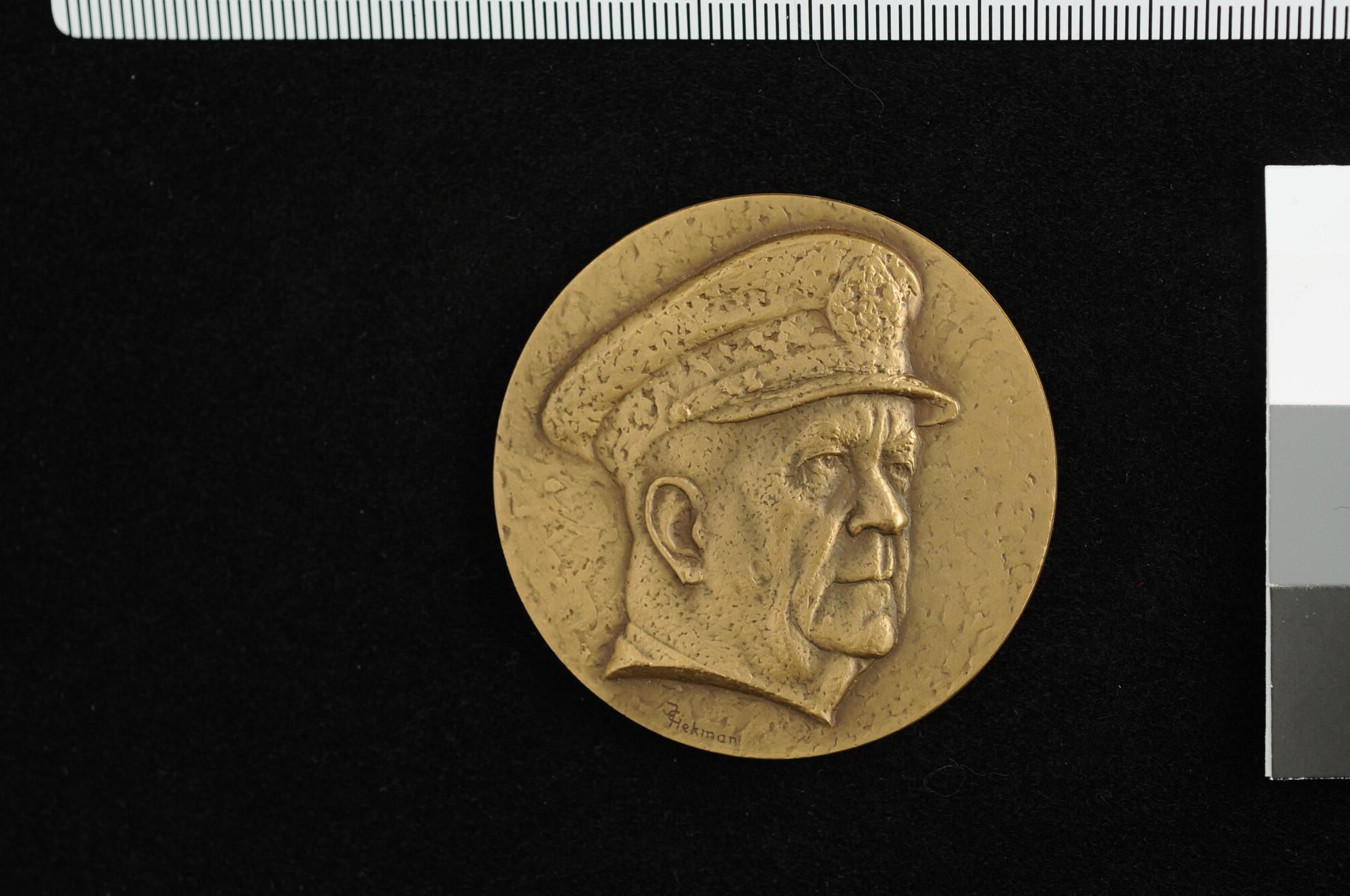A.3726(01); Penning op het overlijden van C.E.L. Helfrich, 1962; penning