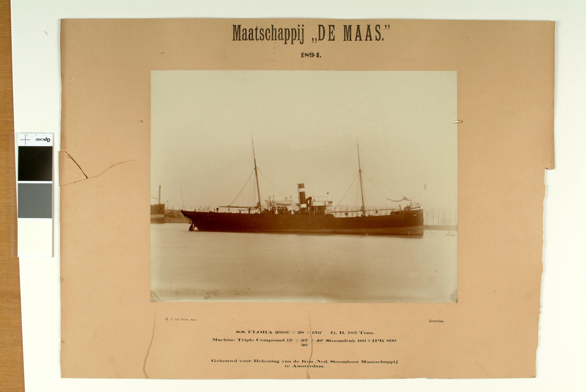 S.5801; Het vrachtschip ss. "Flora" van de KNSM; foto