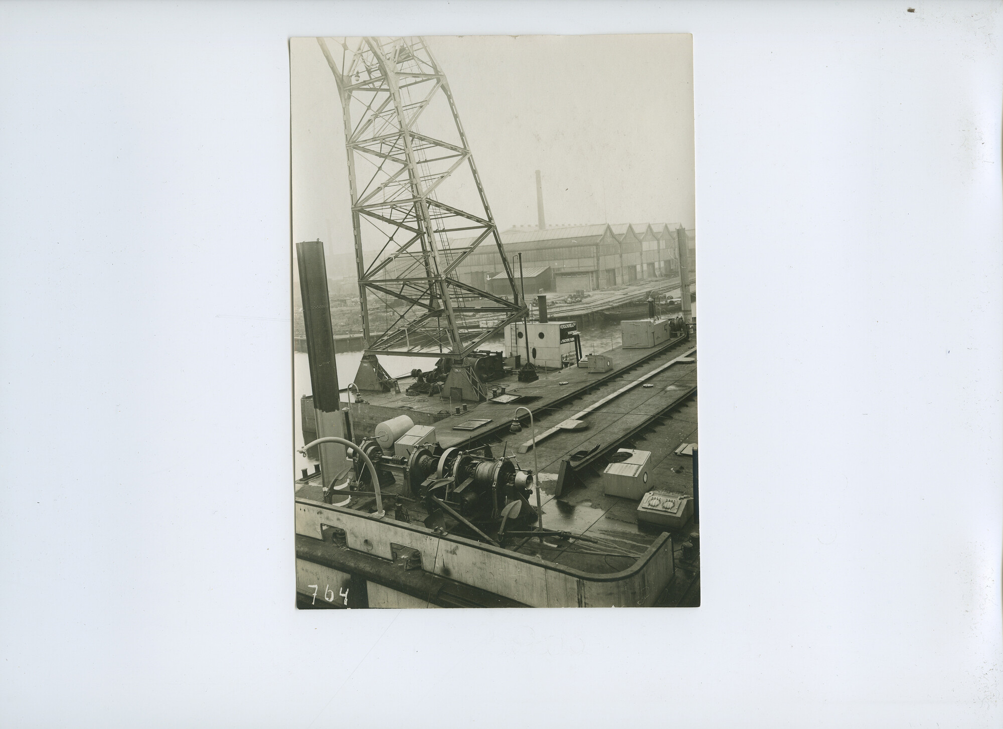 S.6386(114)0002; Foto van kraanponton; foto