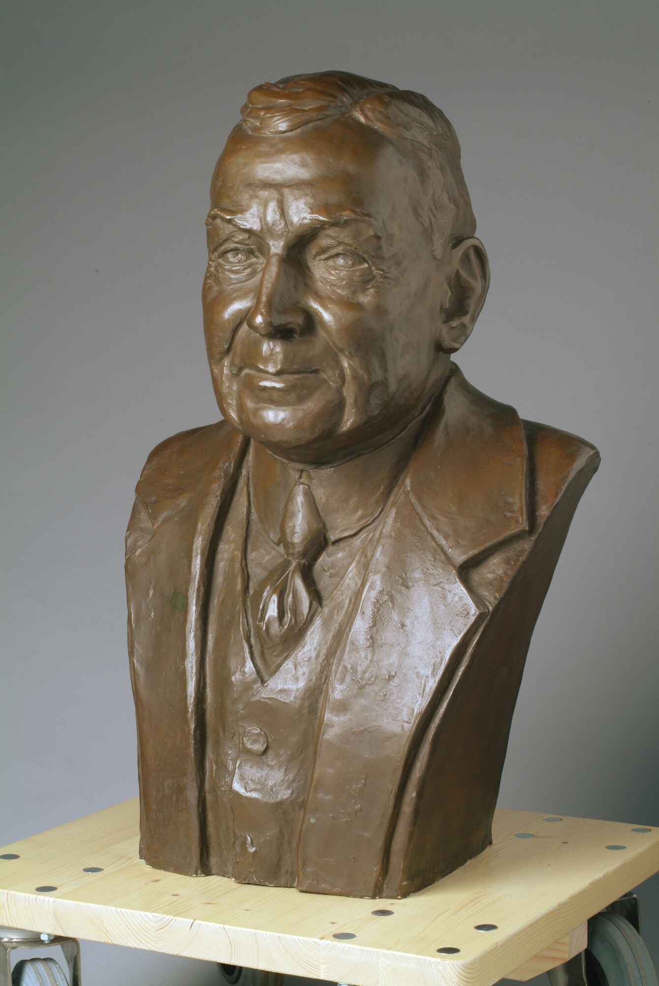 B.0276(09)a; Bronzen buste van J.H. Hummel (1911-1928); beeld