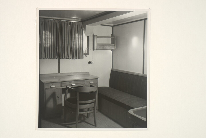 S.5219(12)0115; Interieurfoto's van het Finse vrachtschip ss. Pamilo; fotoreportage
