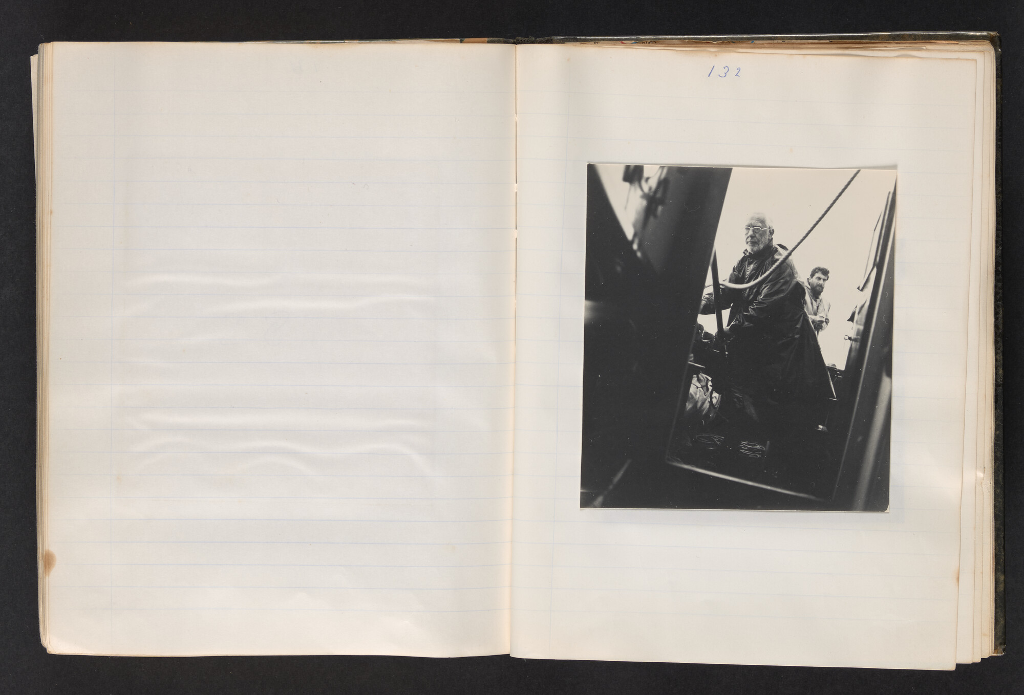 2017.0802; Logboek c.q. fotoalbum van reizen met zeeschouw Grutto (II) in Nederland, Duitsland en Denemarken, 1973-1974; logboek