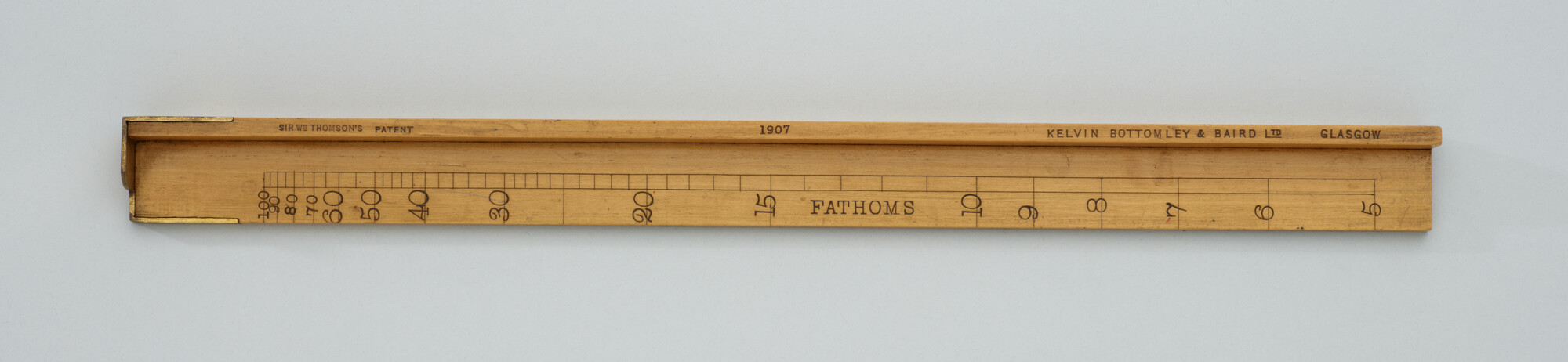 RB.0748(12); Palmhouten schaal voor het aflezen van een Thomsonlood, circa 1913-1961, door Kelvin, Bottomly & Baird Ltd, Glasgow; Thomsonlood
