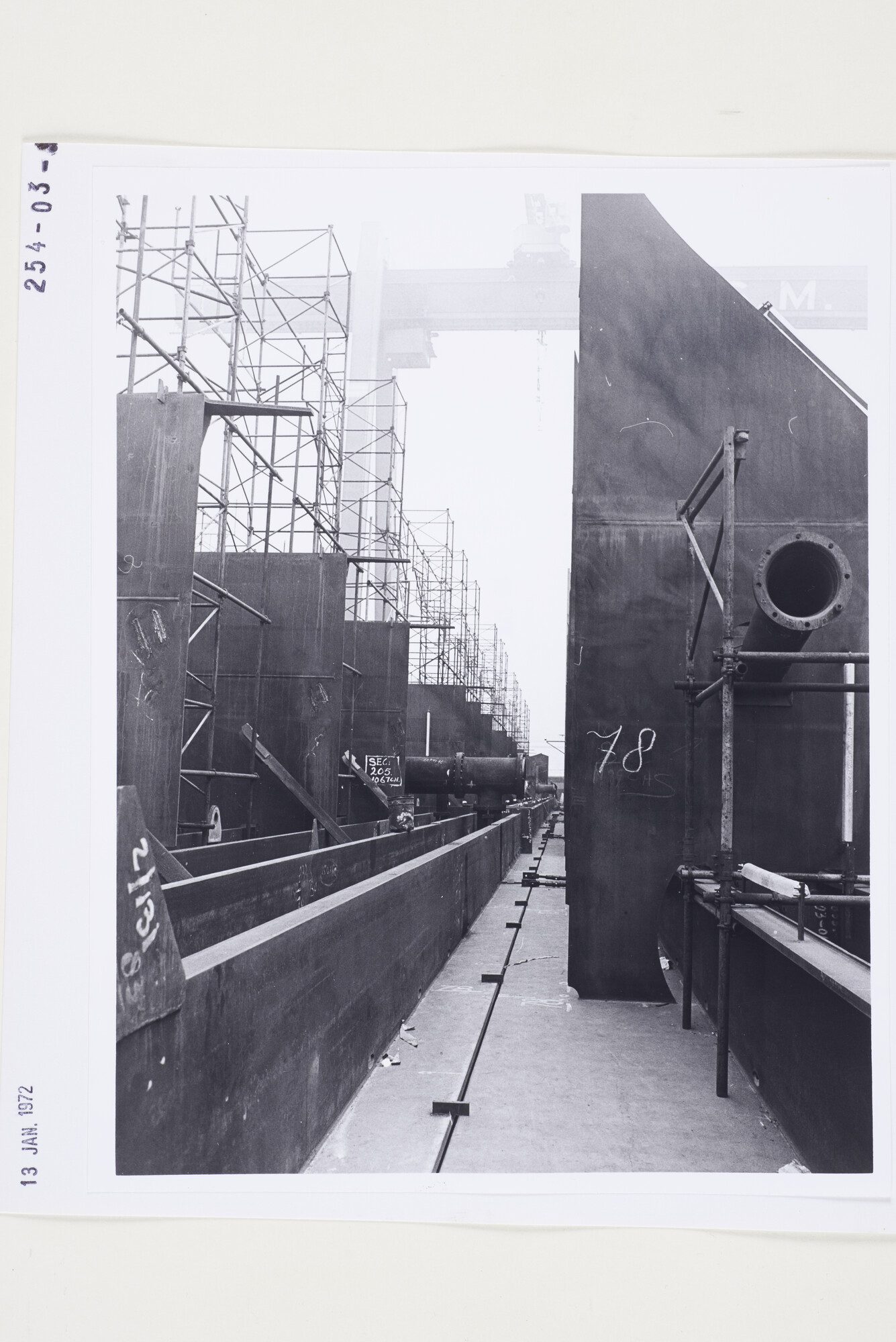 S.5444(5332)03; Foto van de bouw het achterschip van de mammoettanker Texaco Panama op helling II/III van de NDSM; foto