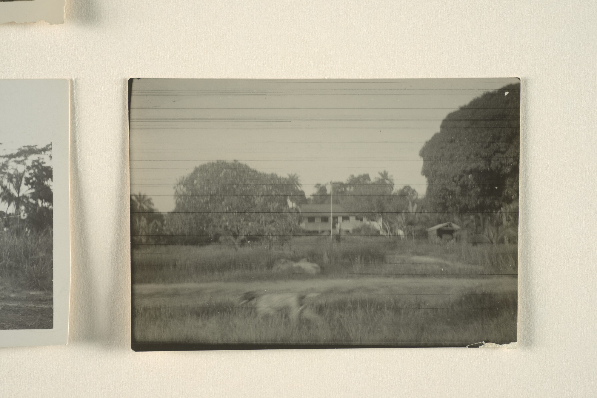 1996.0520; Fotoimpressies van de omgeving en de vestiging van de Société Auxilaire de Remorque et de Manutention (Vinke & Co) te Libreville [en omstreken] (Gabon [...]; fotoreportage