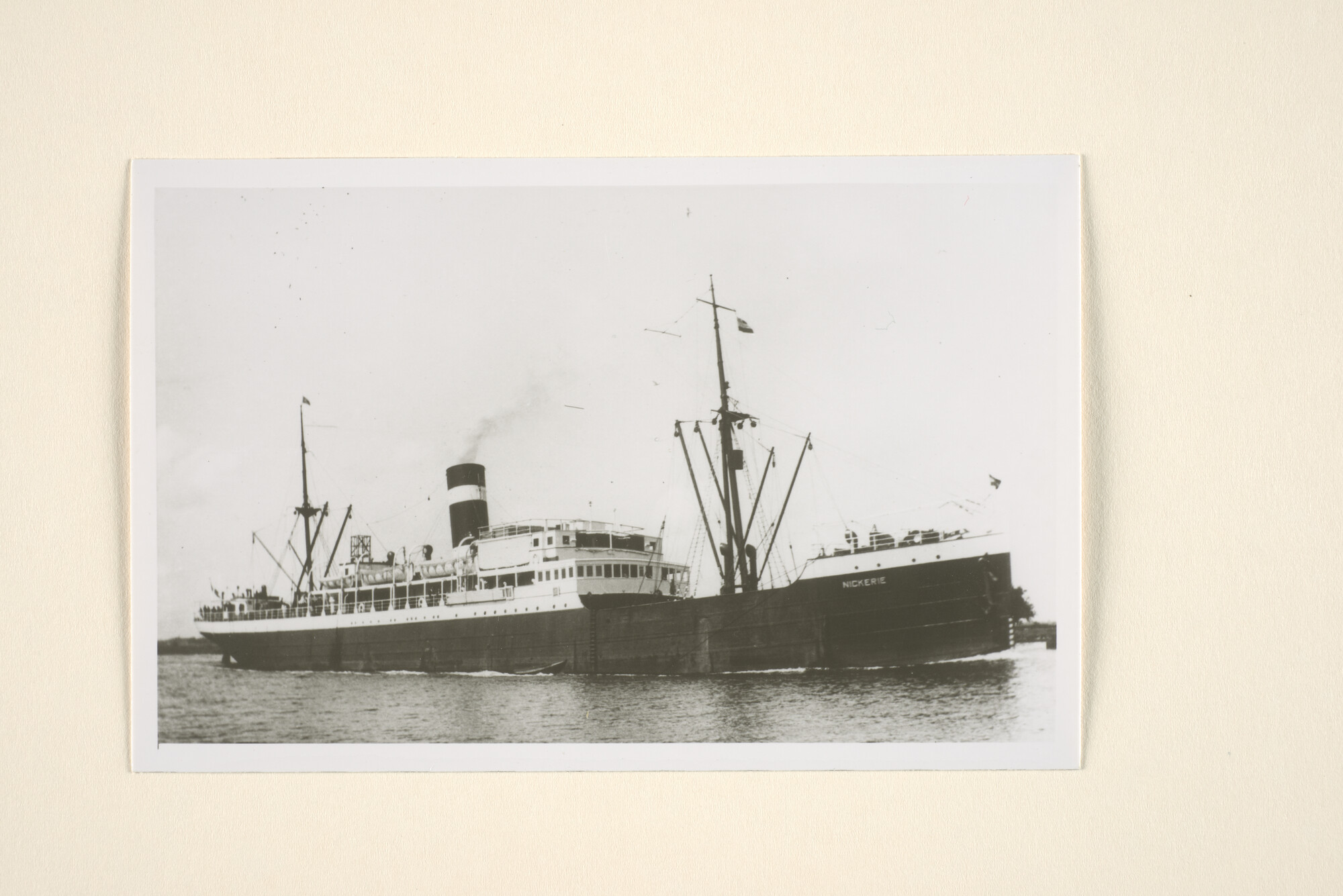 1995.6897; Bet vrachtschip ss. Nickerie (ex- St; foto