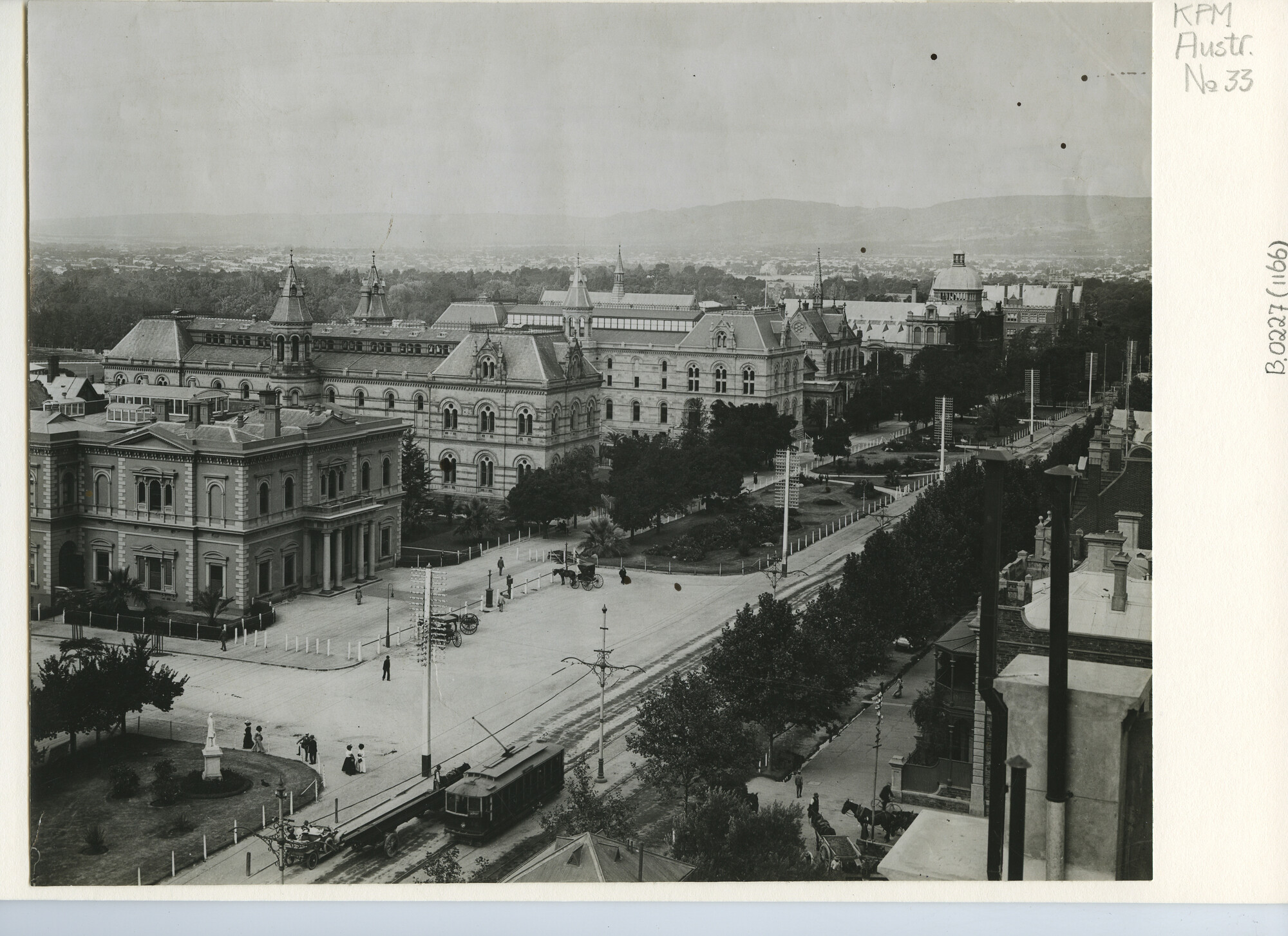 B.0227(1166); Straatgezicht te Adelaide (Australië); foto