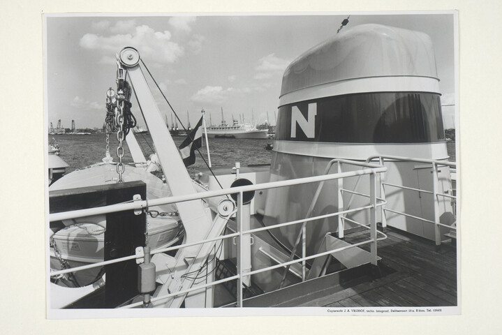 S.5219(12)0291; Foto's van de proeftocht tanker ms. 'Airismaa', gebouwd op de dwarshelling van de ASM; fotoreportage