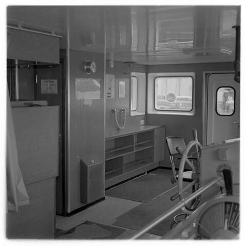 S.5219(12)0637a; Negatieven van het containerschip ms. 'Otto Porr' gebouwd op de ASM-werf voor rederij Franz Hagen te Hamburg [...]; negatief