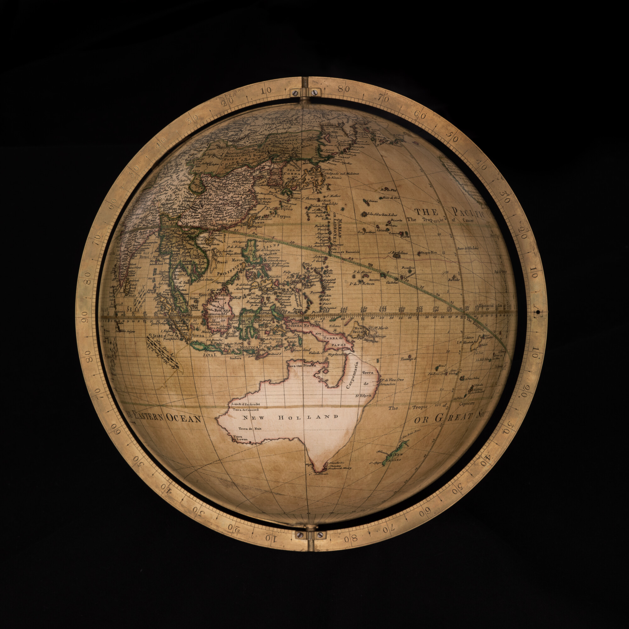 S.3099(01); Aardglobe van 31 cm doorsnede door George Adams, 1766; globe