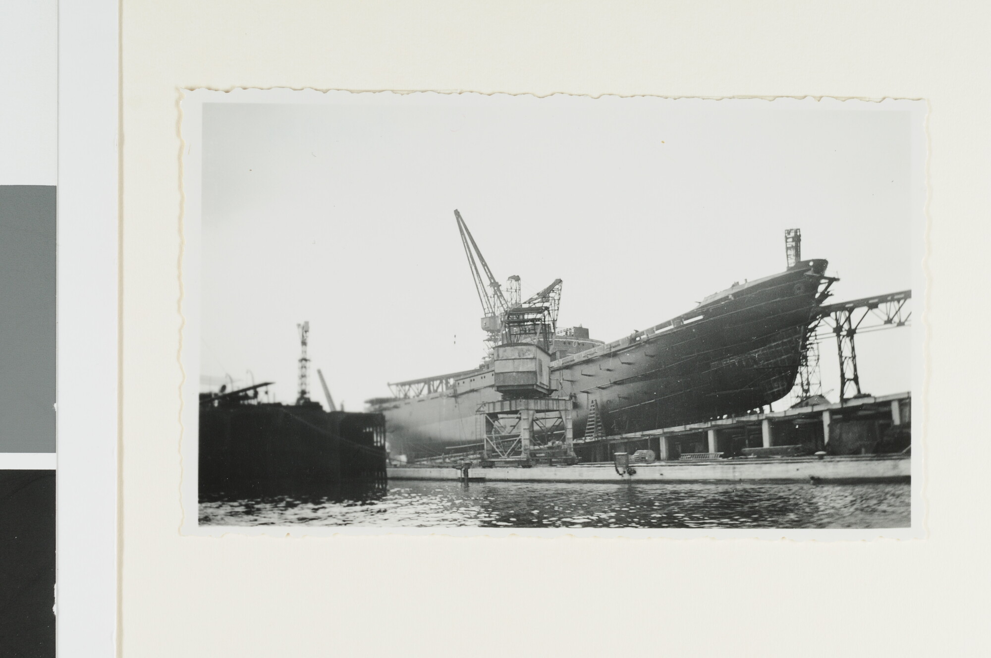 S.4380(04)549; Het vrachtschip ms. Castor van de KNSM; foto