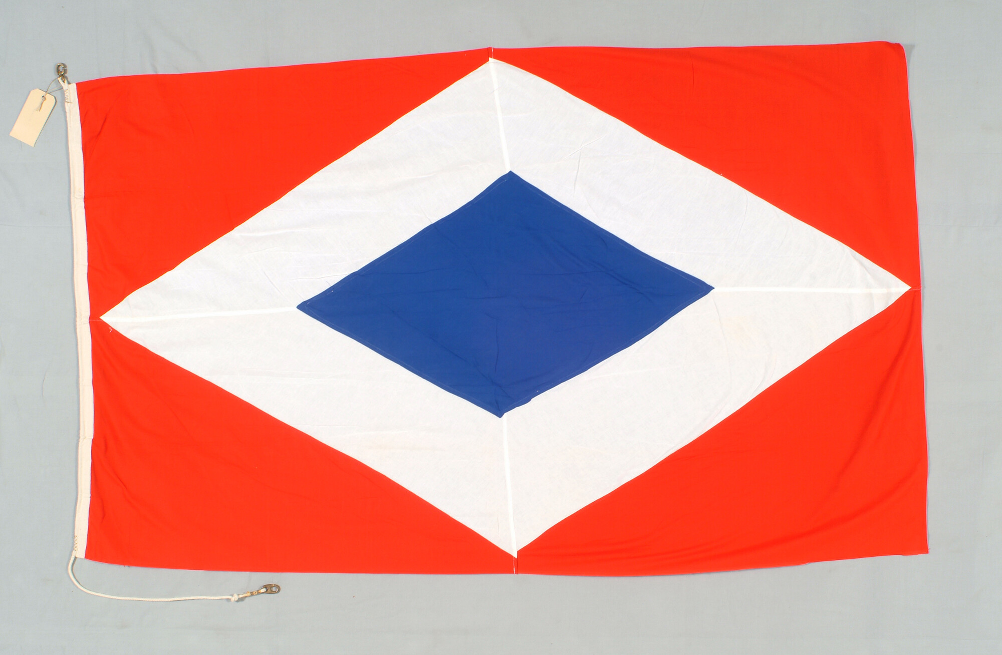 S.7364(13); Rederijvlag van de Hollandse Vrachtvaart Maatschappij N.V. te Amsterdam; vlag