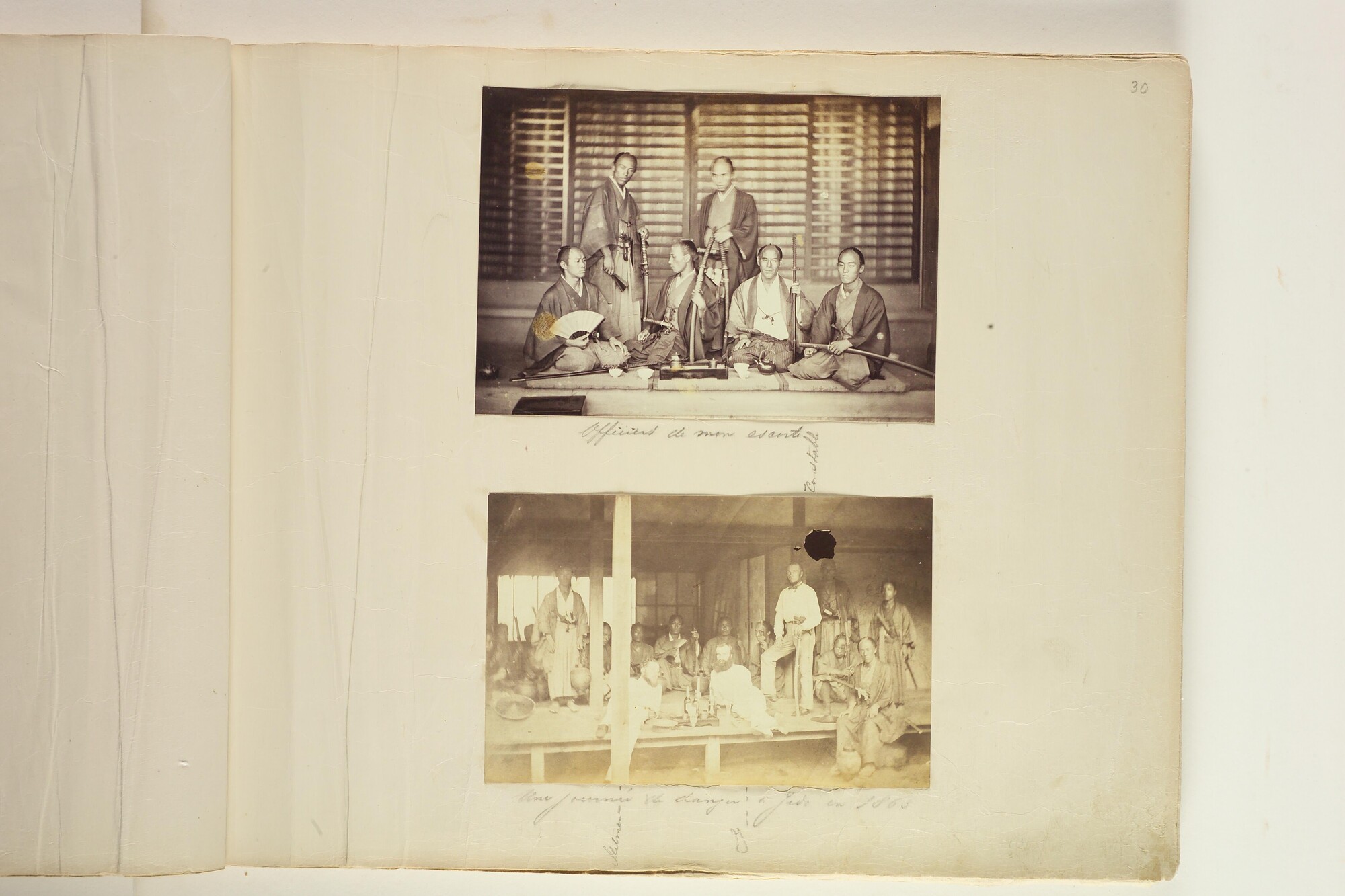 S.3628(02); Album nr. 1 uit een serie van drie van de Nederlandse consul in Japan Dirk de Graeff van Polsbroek; fotoalbum