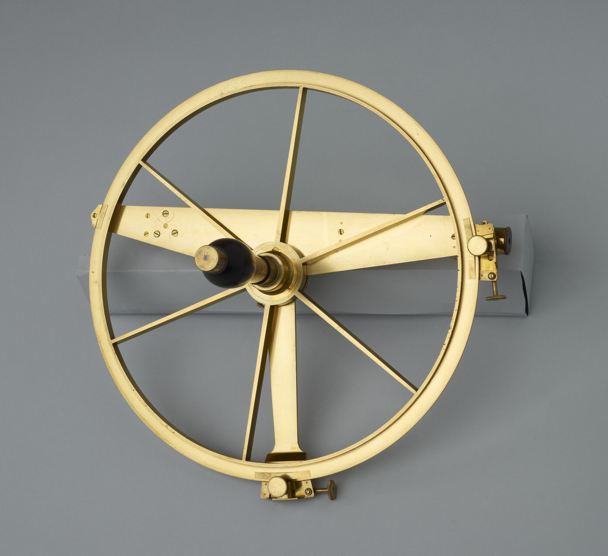 RB.0889(38); Reflectiecirkel No 108 door Etienne Lenoir, Paris, circa 1780; reflectiecirkel
