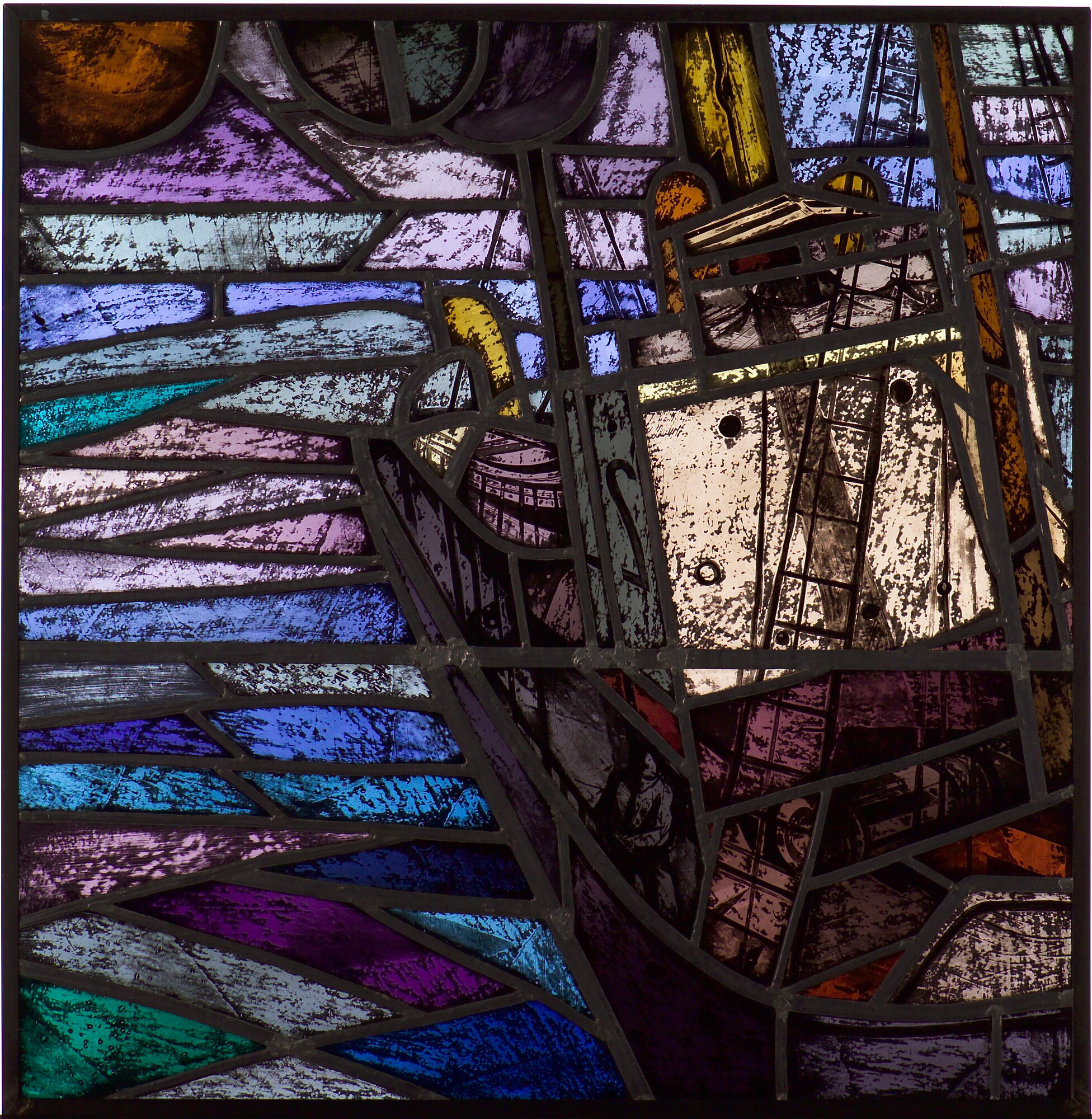 2009.1235; Gebrandschilderd glas-in-loodraam afkomstig uit het kantoor van de firma Vinke; raam
