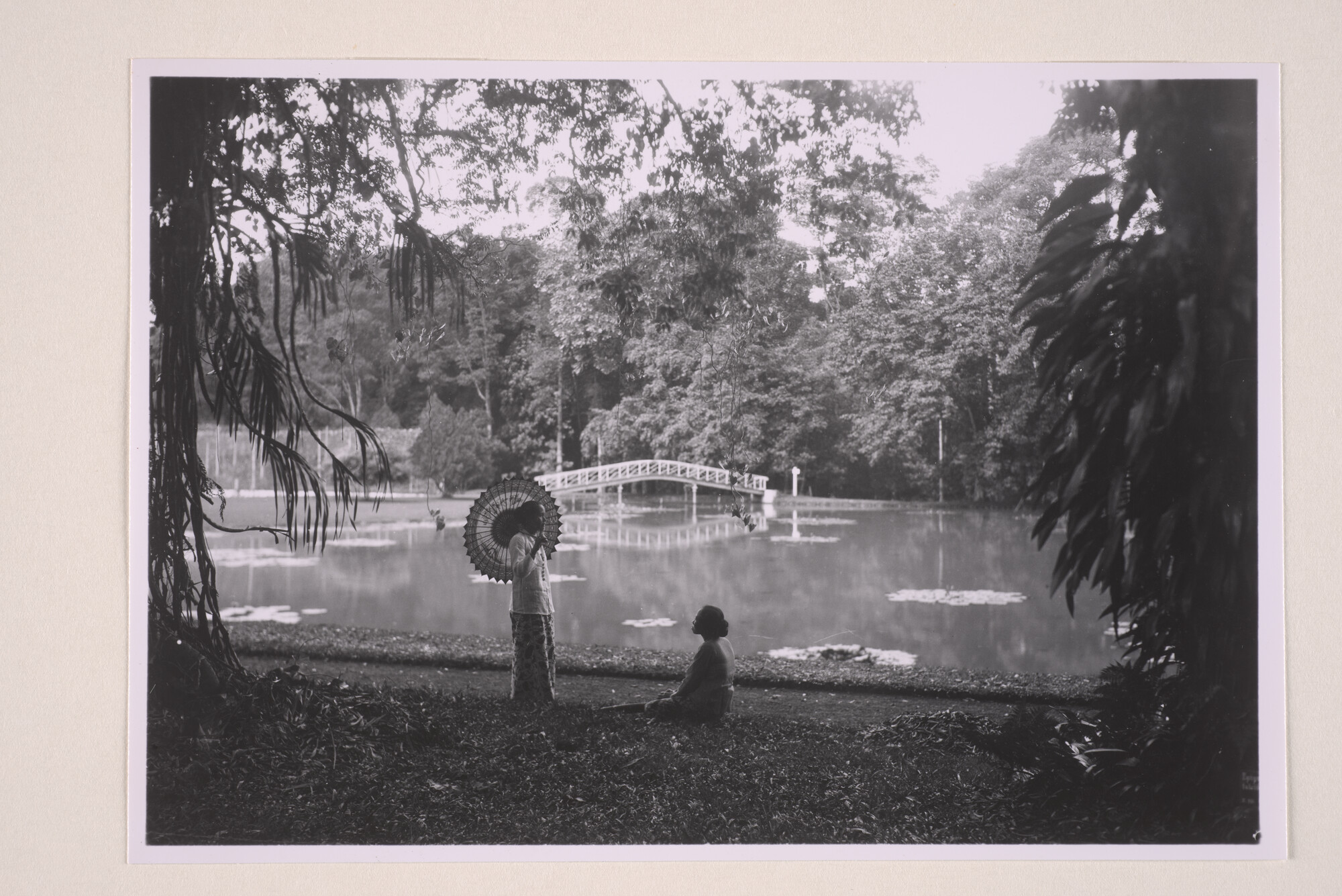 1994.5832; Foto's van (Indische) inwoners van Buitenzorg; fotoreportage