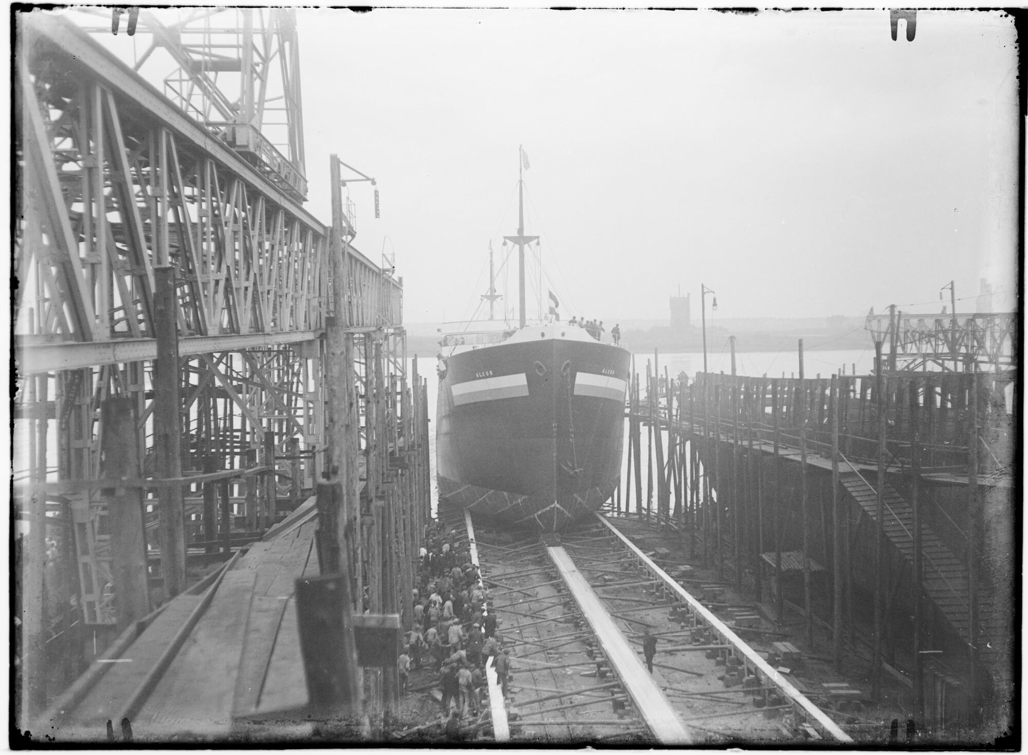 2018.0914; Glasnegatief van het vrachtschip Alcor (Nederlands, 1915); glasnegatief