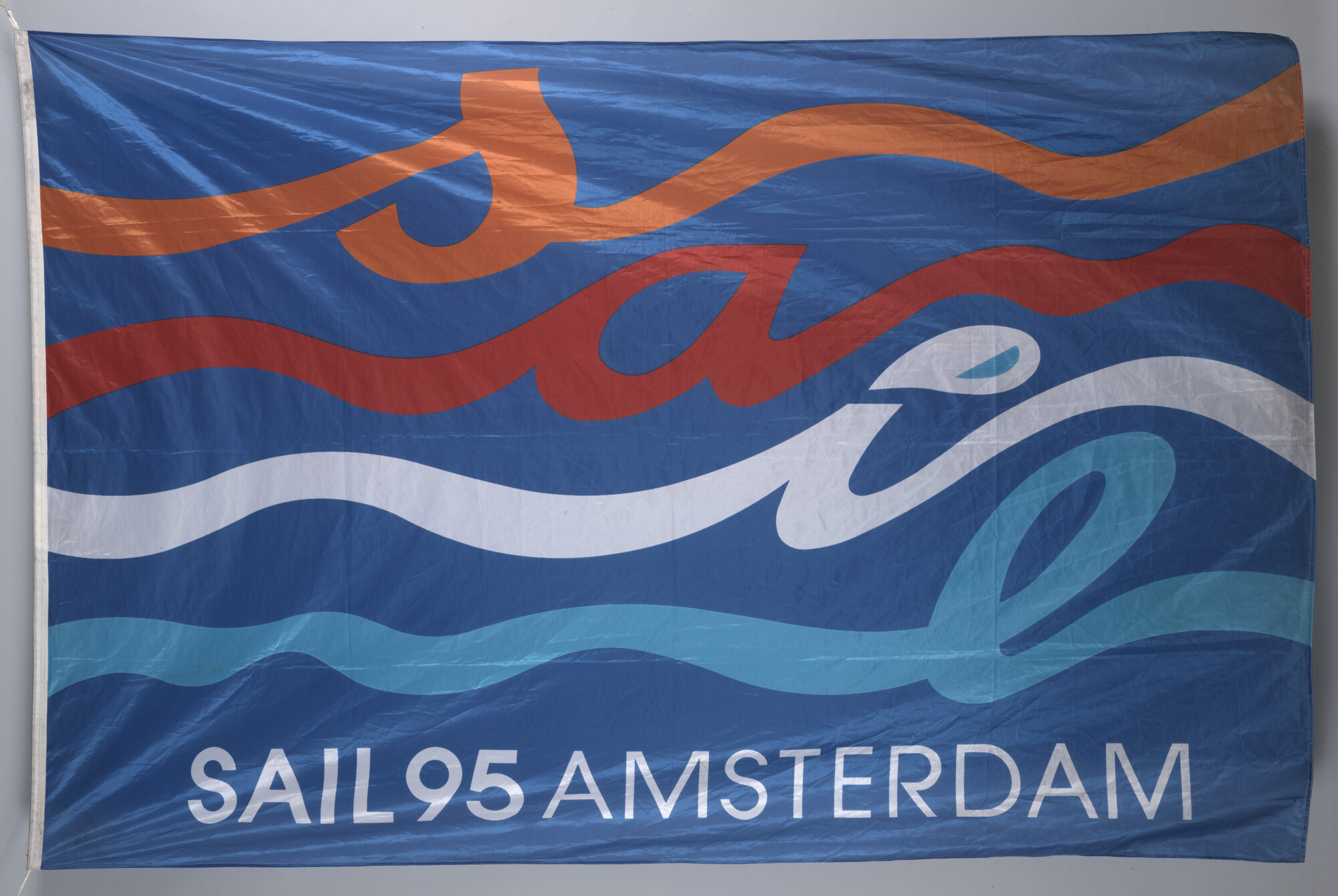 2018.0711; Vlag van SAIL Amsterdam 1995; vlag