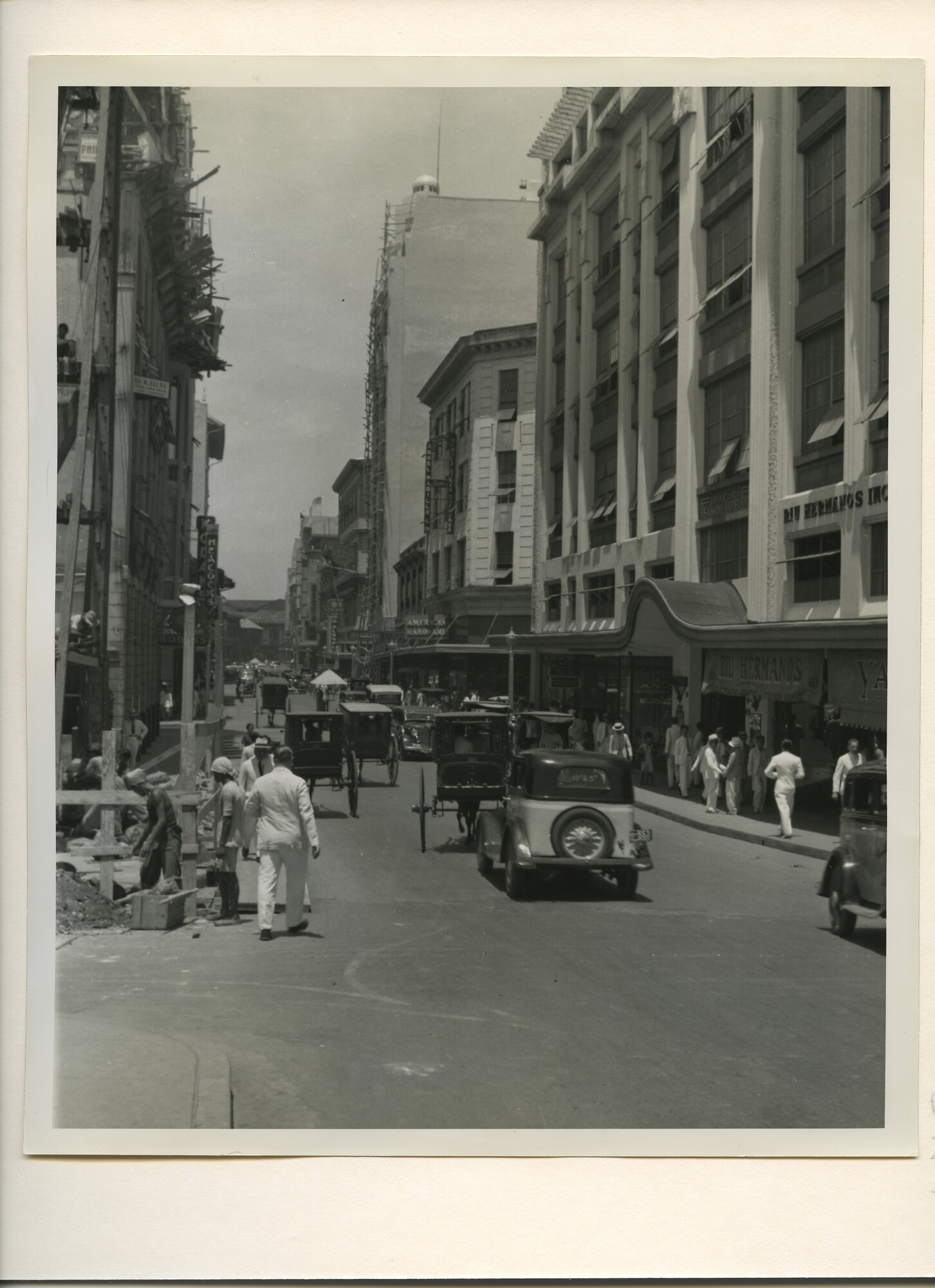 B.0227(0869)03; Foto van een stadsgezicht in Manilla; foto