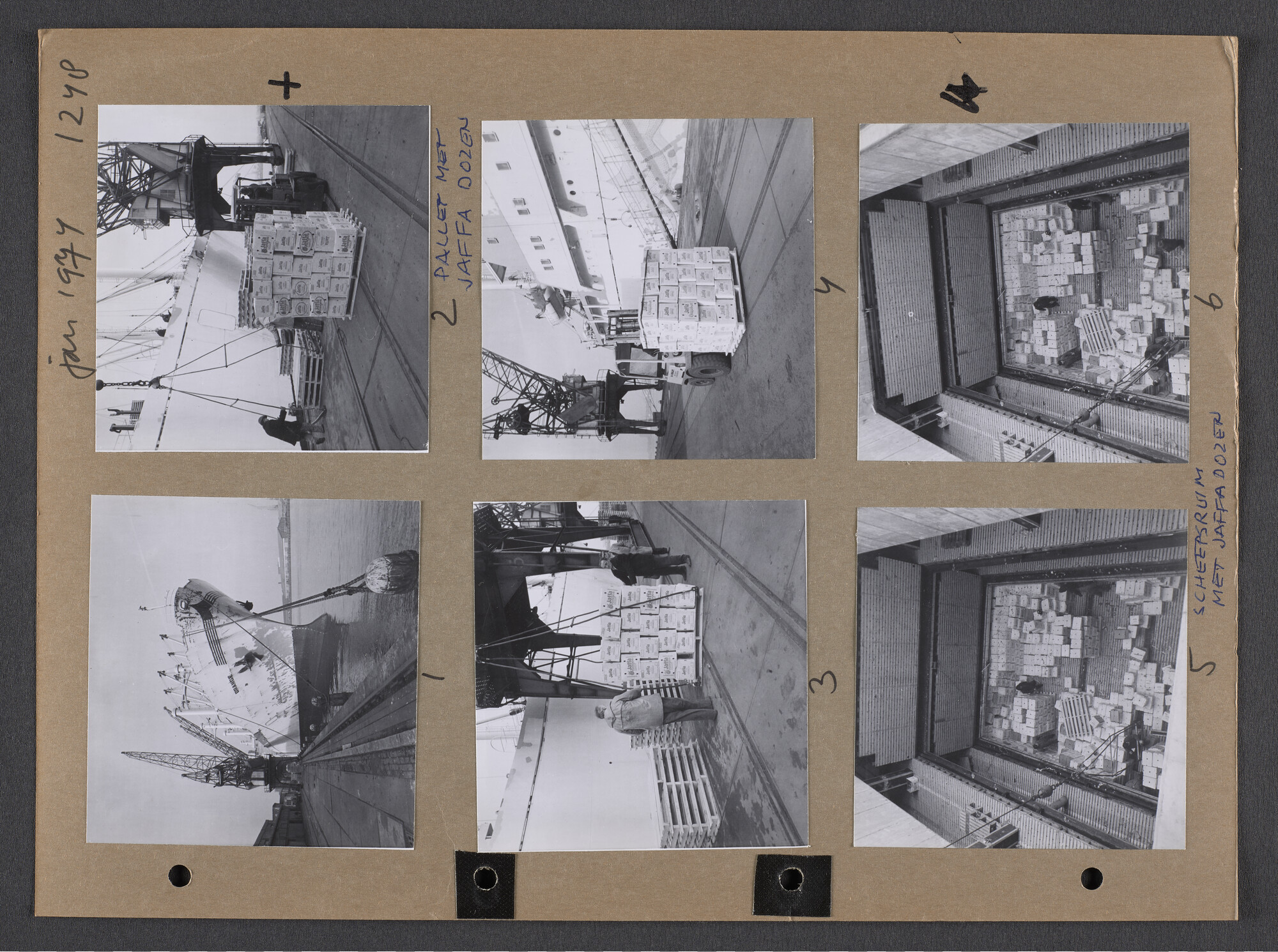 S.9102(32); Multomap met foto's door Ben Burgers, samengesteld door de Vereniging De Amsterdamsche Haven; foto