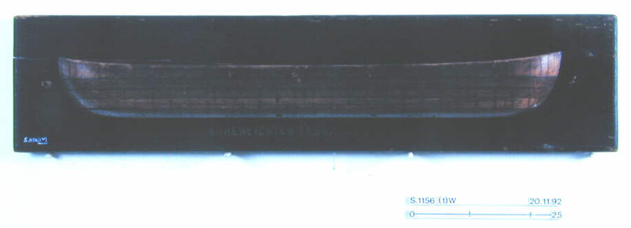 S.1156(01)23; Halfmodel van de korenlichter Flora; scheepsmodel