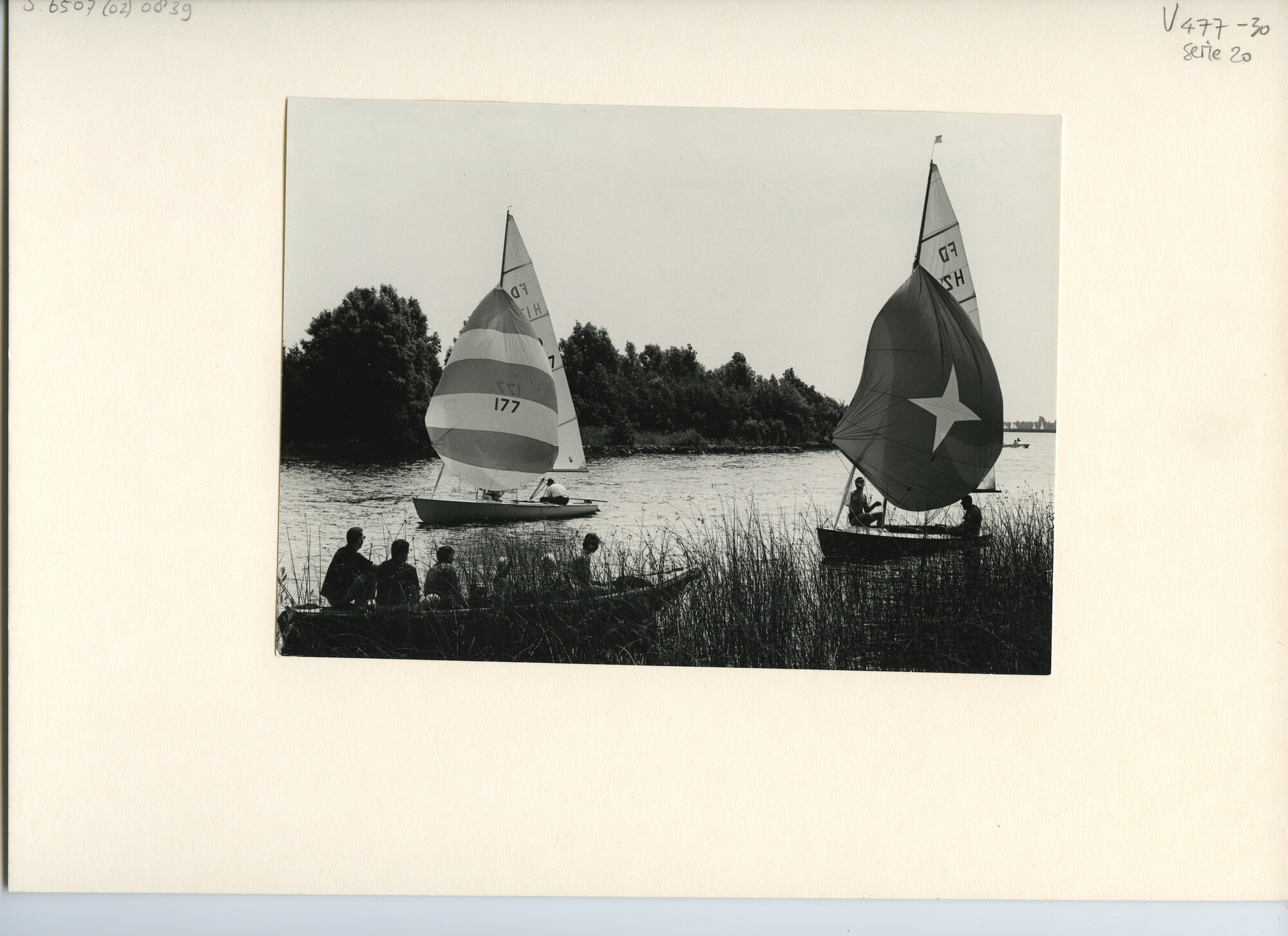 S.6507(02)0839.01; Zwart-wit foto van de Hollandweek I: de FD-klasse op de Loosdrechtse Plassen; foto