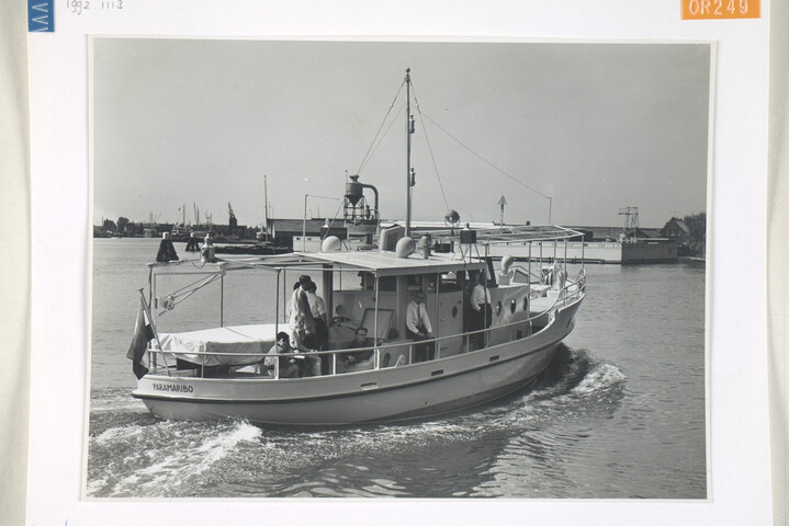 1992.1113; Douane en inspectievaartuig 'Wetoema', tijdens de proefvaart; fotoreportage