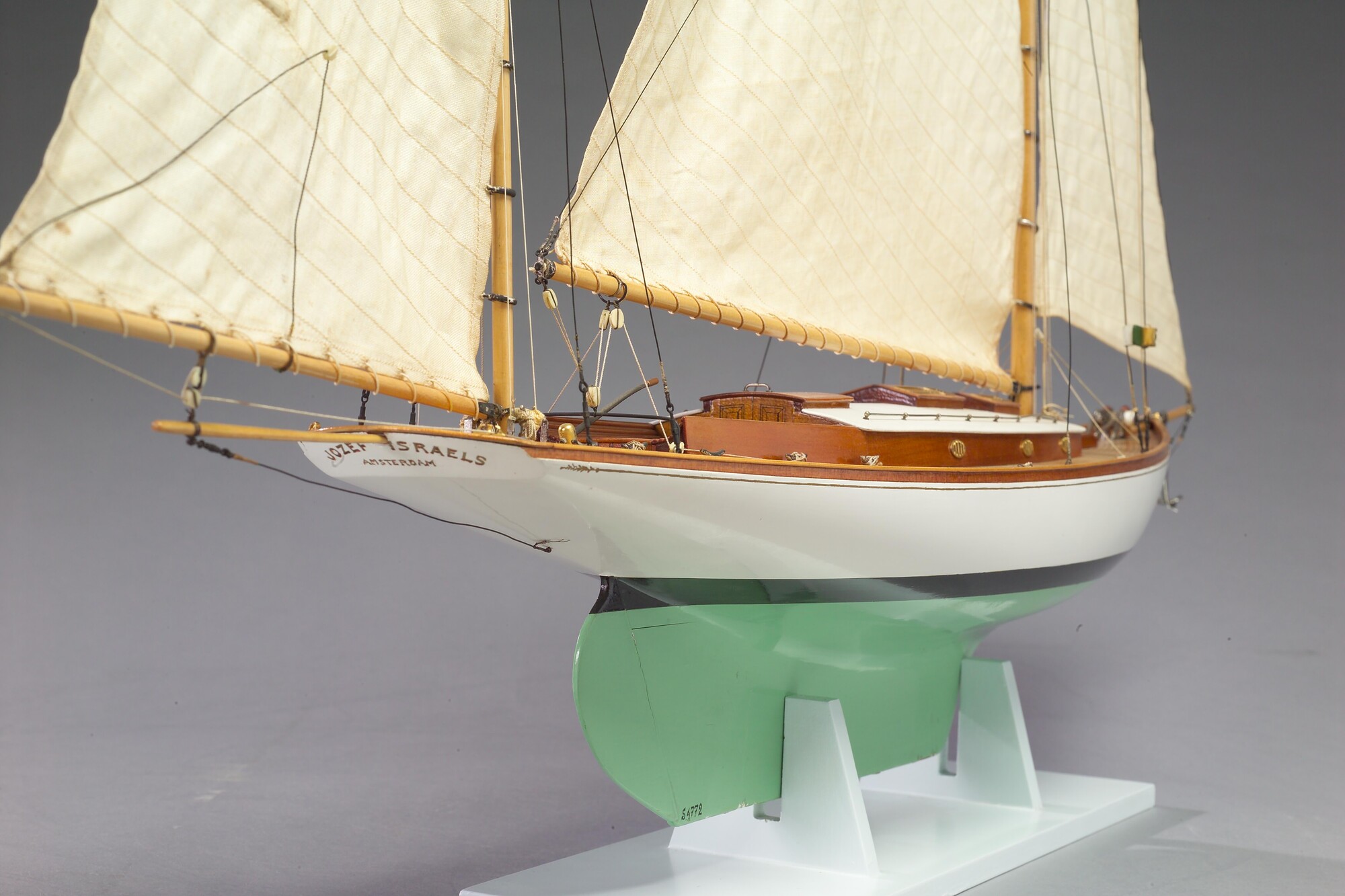 S.4772; Model van de yawl Jozef Israëls; scheepsmodel