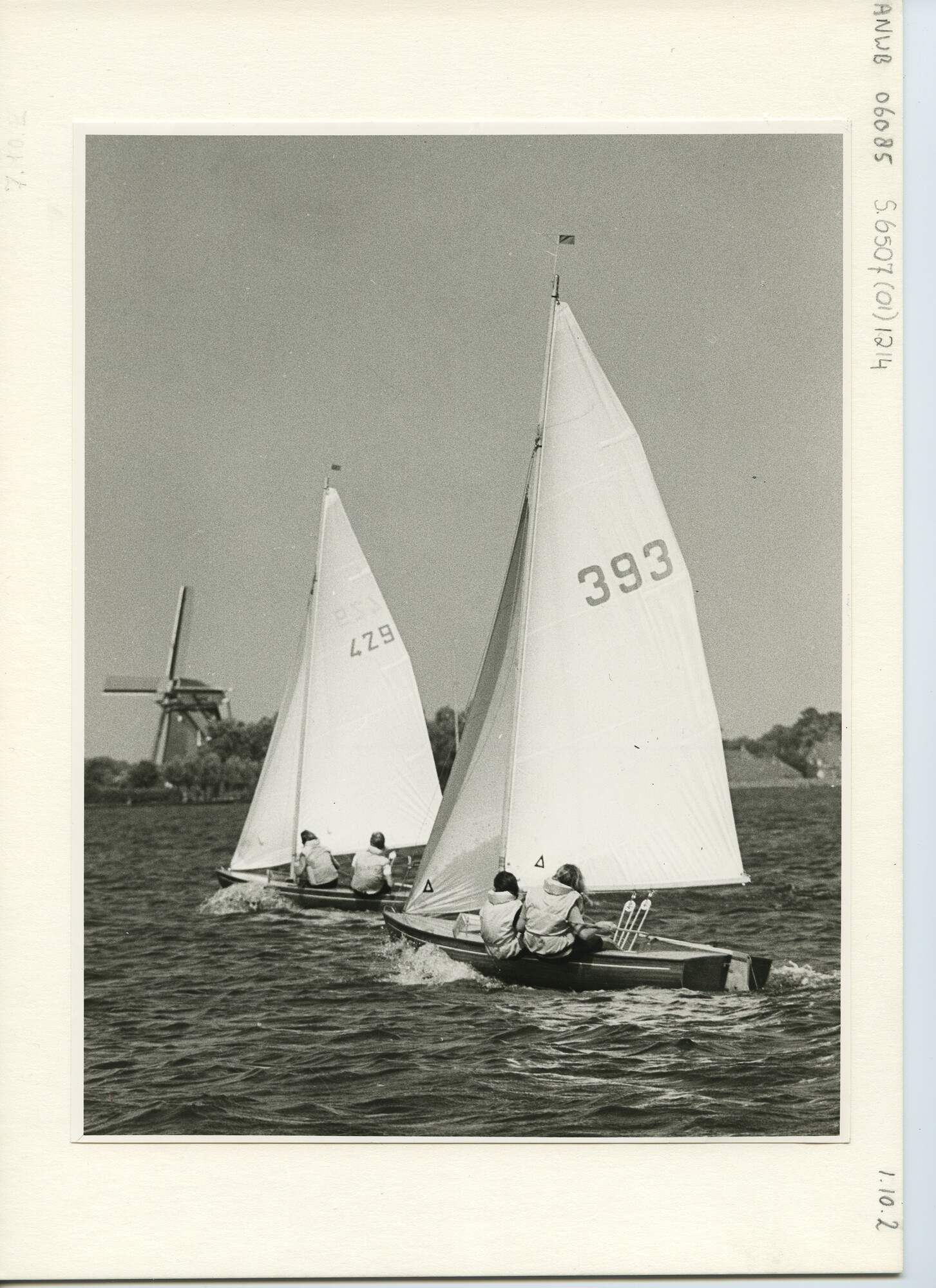 S.6507(01)1214; Foto jeugdklasse WK op de Braassem 1973; foto