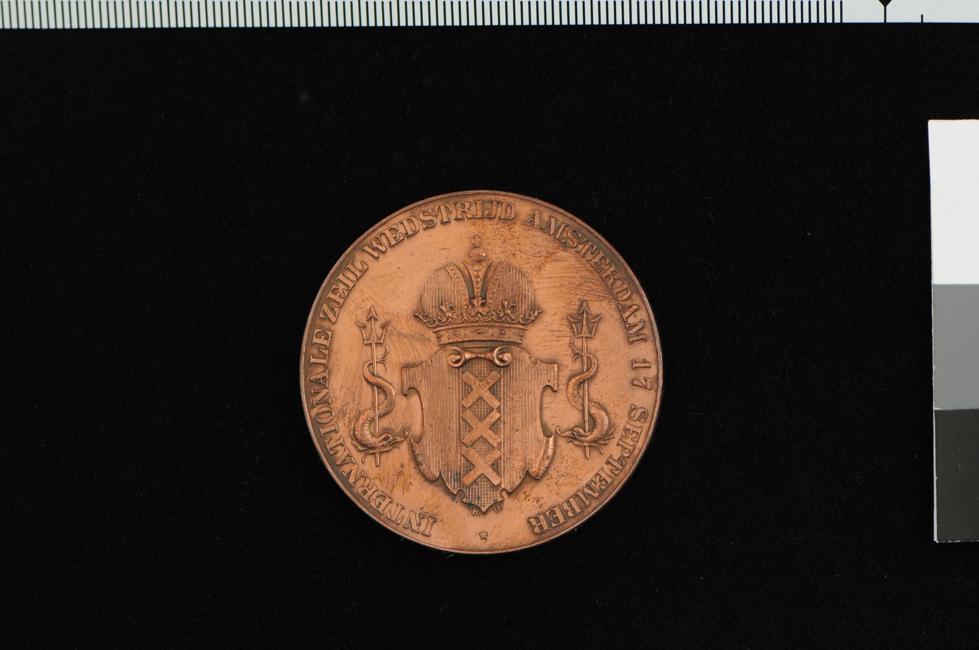 1989.0474-1; Penning op het 10-jarig bestaan van de Zeilvereeniging 'Het Y', 1895; penning