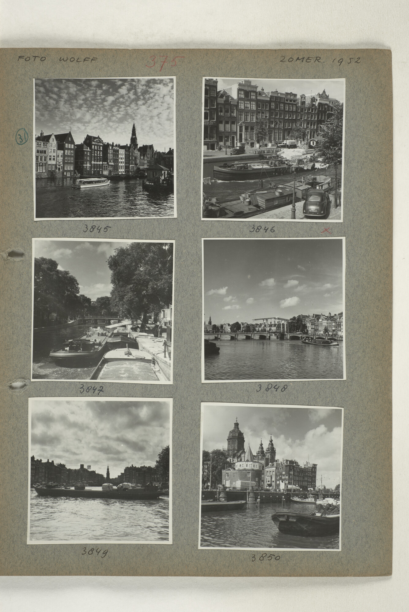 1998.2182; Omslag (voorheen ordner) met een grote hoeveelheid proef foto's van de haven en de stad van Amsterdam; omslag