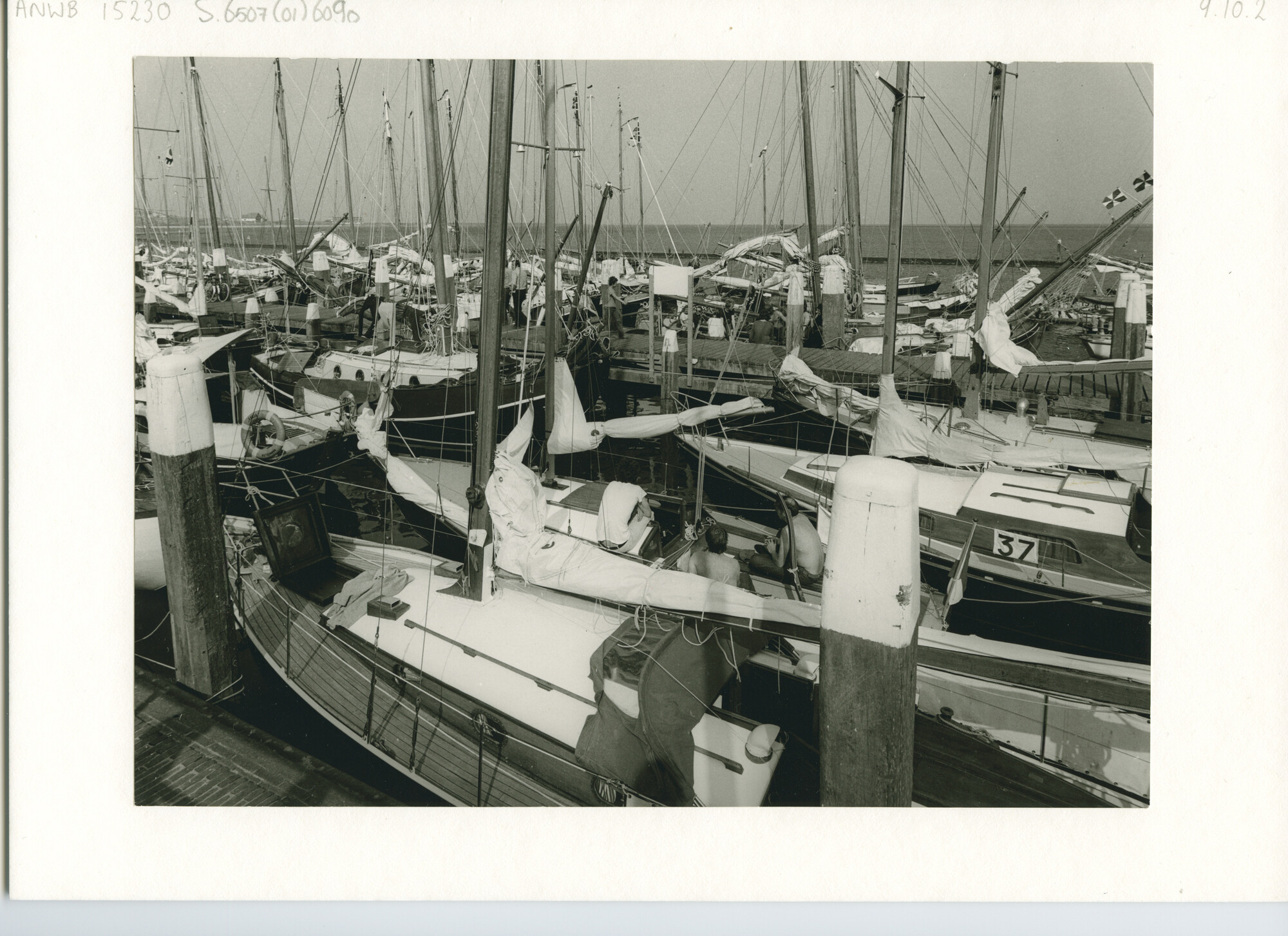 S.6507(01)6090; Foto van Harlingen- Terschelling- Race; foto