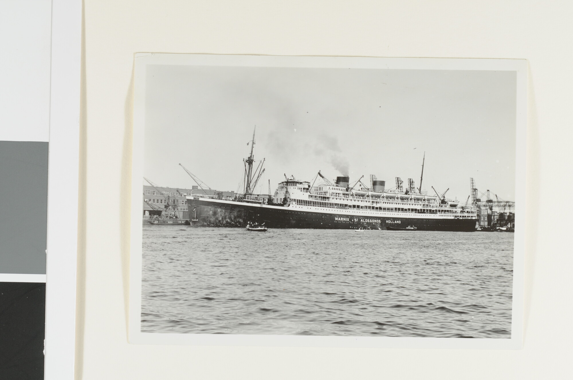 S.3565(53); Het passagiersschip ms. Marnix van Sint Aldegonde van de SMN; foto