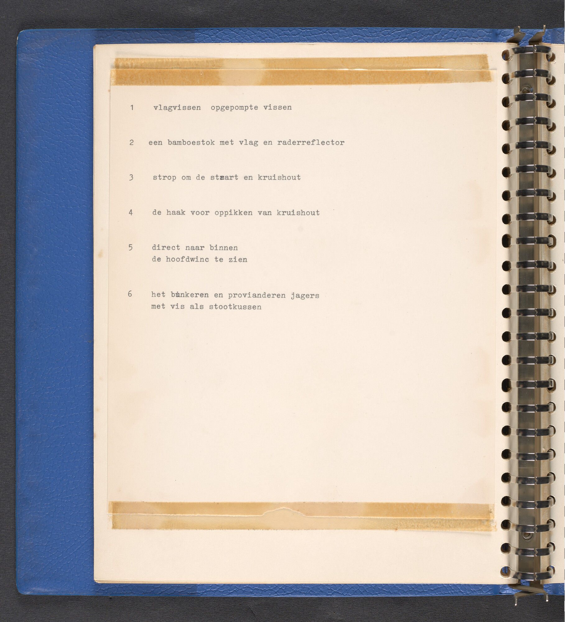 2022.1516; Multomap met foto's gemaakt tijdens reizen van walvisfabrieksschip Willem Barendsz (I), seizoenen 1947-'48 t/m 1950-'51; fotoalbum