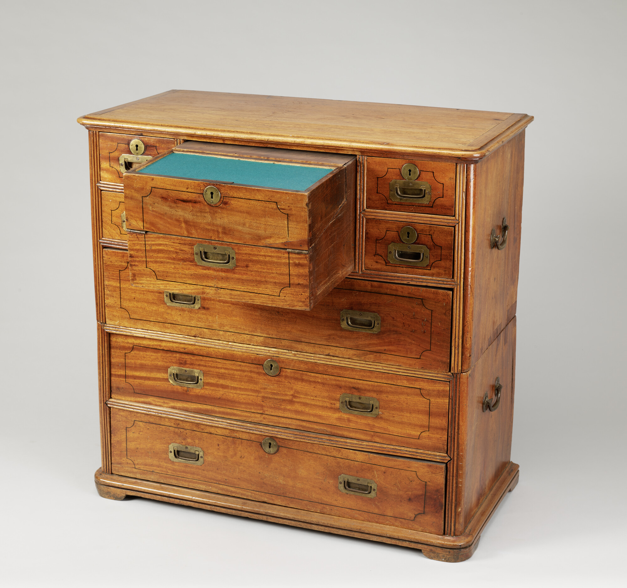A.4804; Kapiteinssecretaire; kast